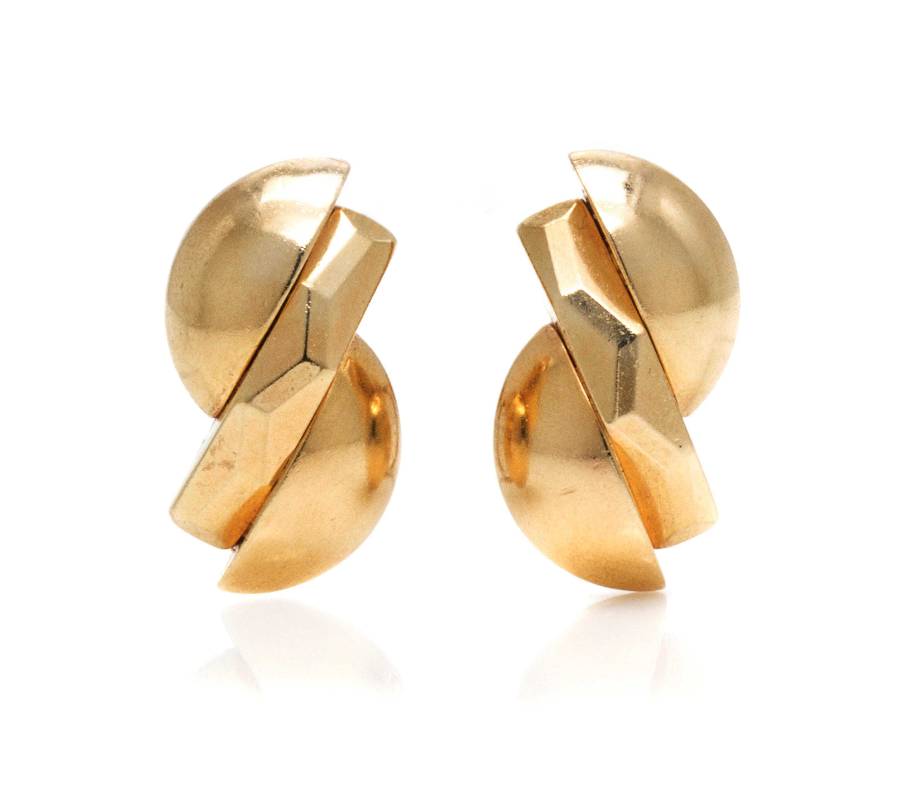 A Pair of 14 Karat Yellow Gold Earclips, 6.50 dwts.