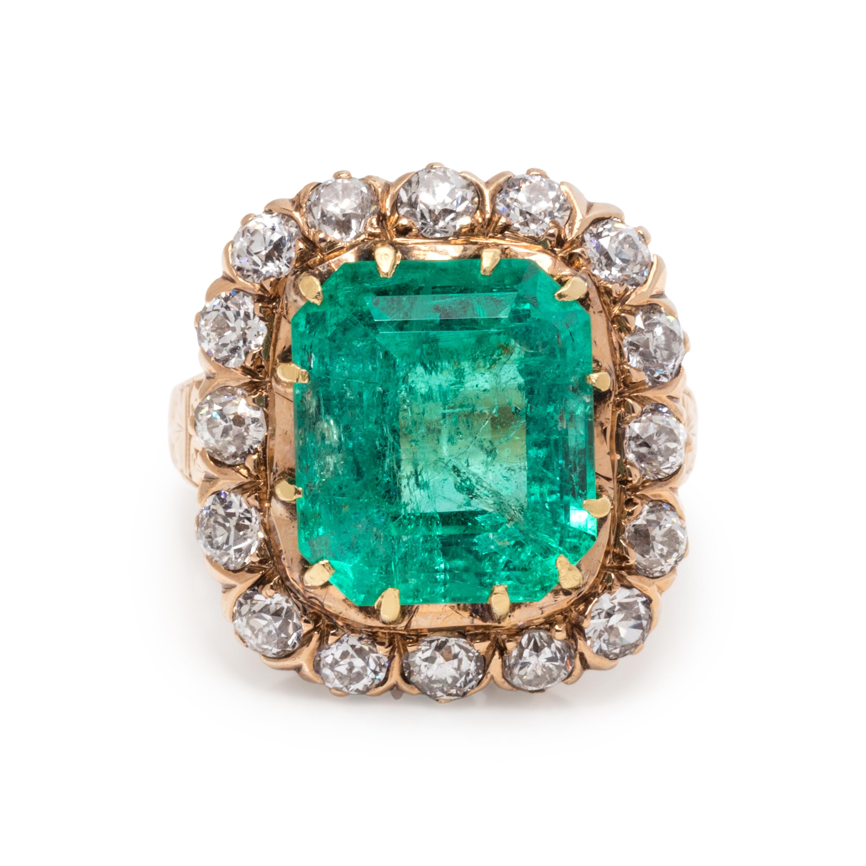 ANTIQUE, EMERALD AND DIAMOND RING