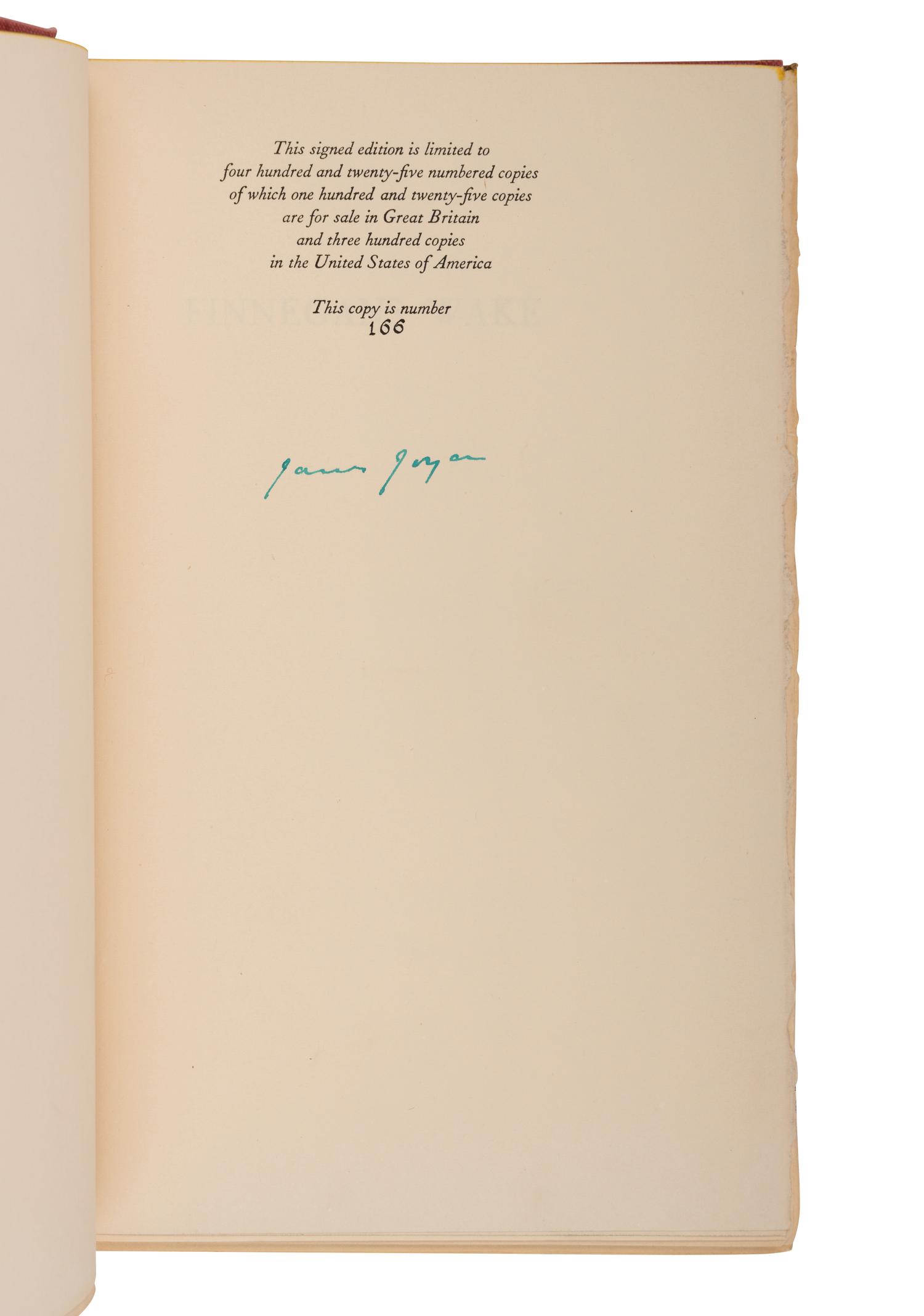JOYCE, James (1882-1941). Finnegans Wake . London: Faber & Faber, 1939.