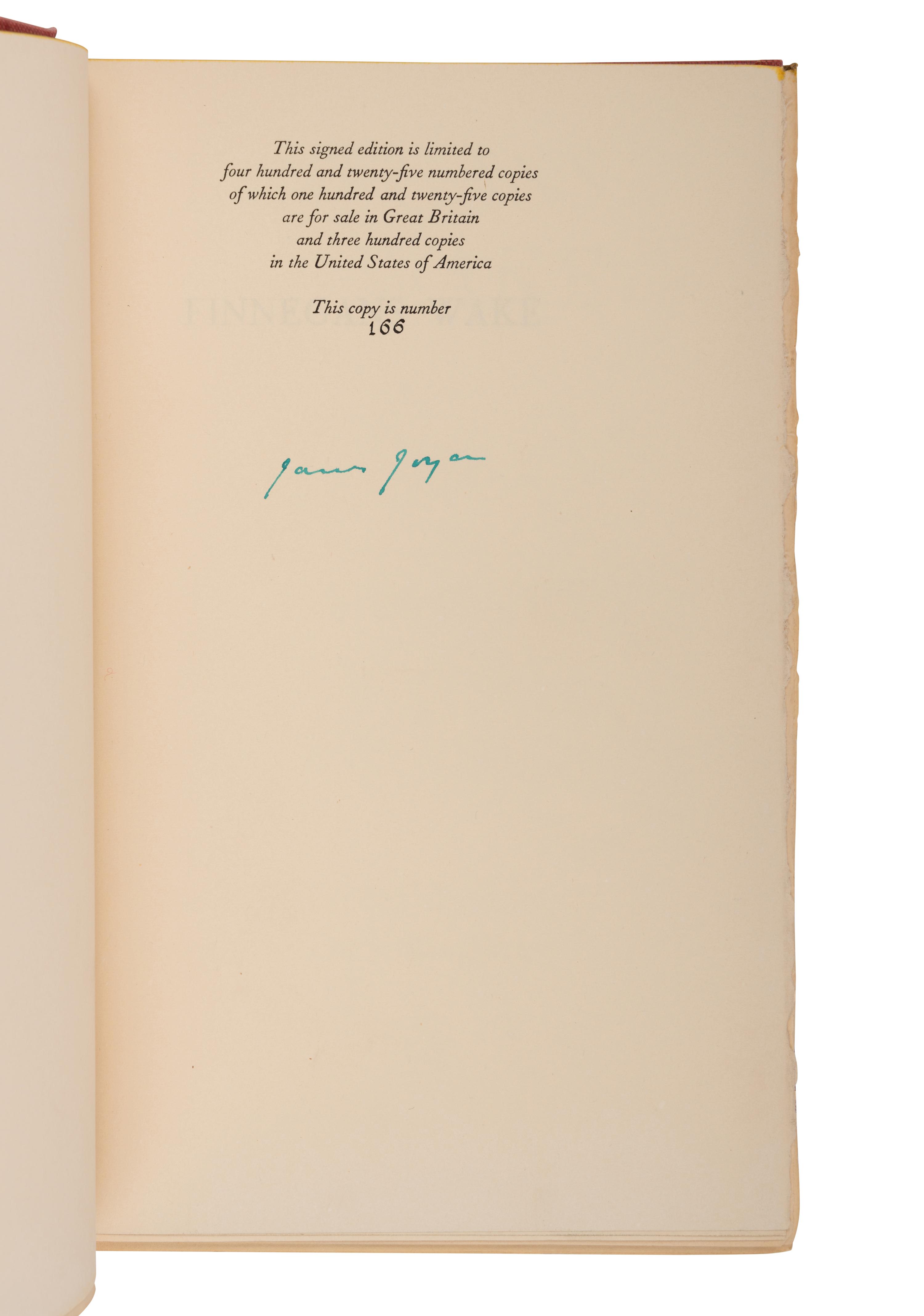 JOYCE, James (1882-1941). Finnegans Wake . London: Faber & Faber, 1939.