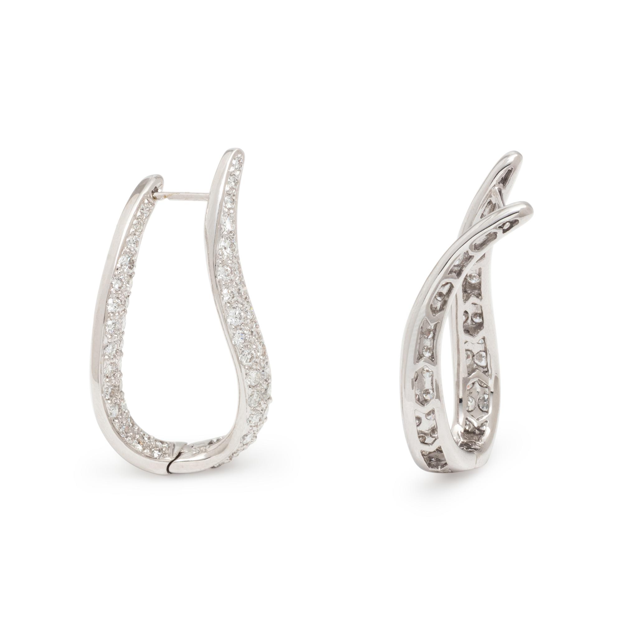 WHITE GOLD AND DIAMOND EARRINGS