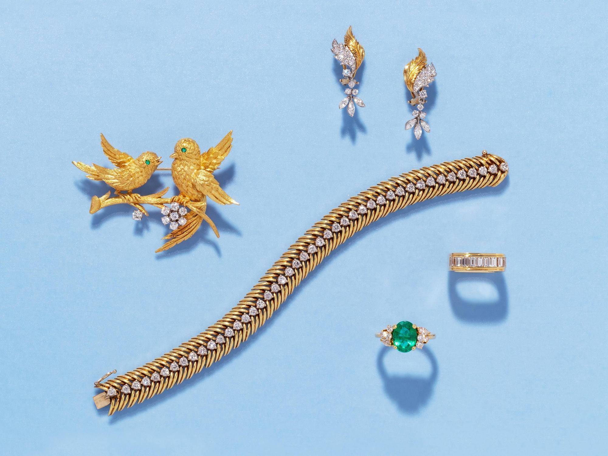 Essential Jewelry