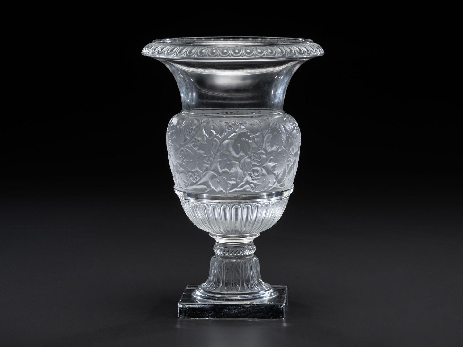 A Lalique Versailles Vase