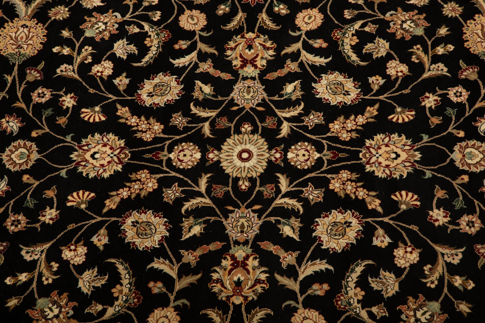 An Indian Kashan Design Wool Rug — 20TH CENTURY