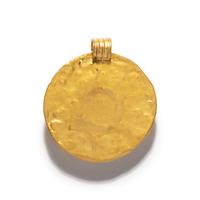 A Roman Gold Pendant with a Garnet Cabochon