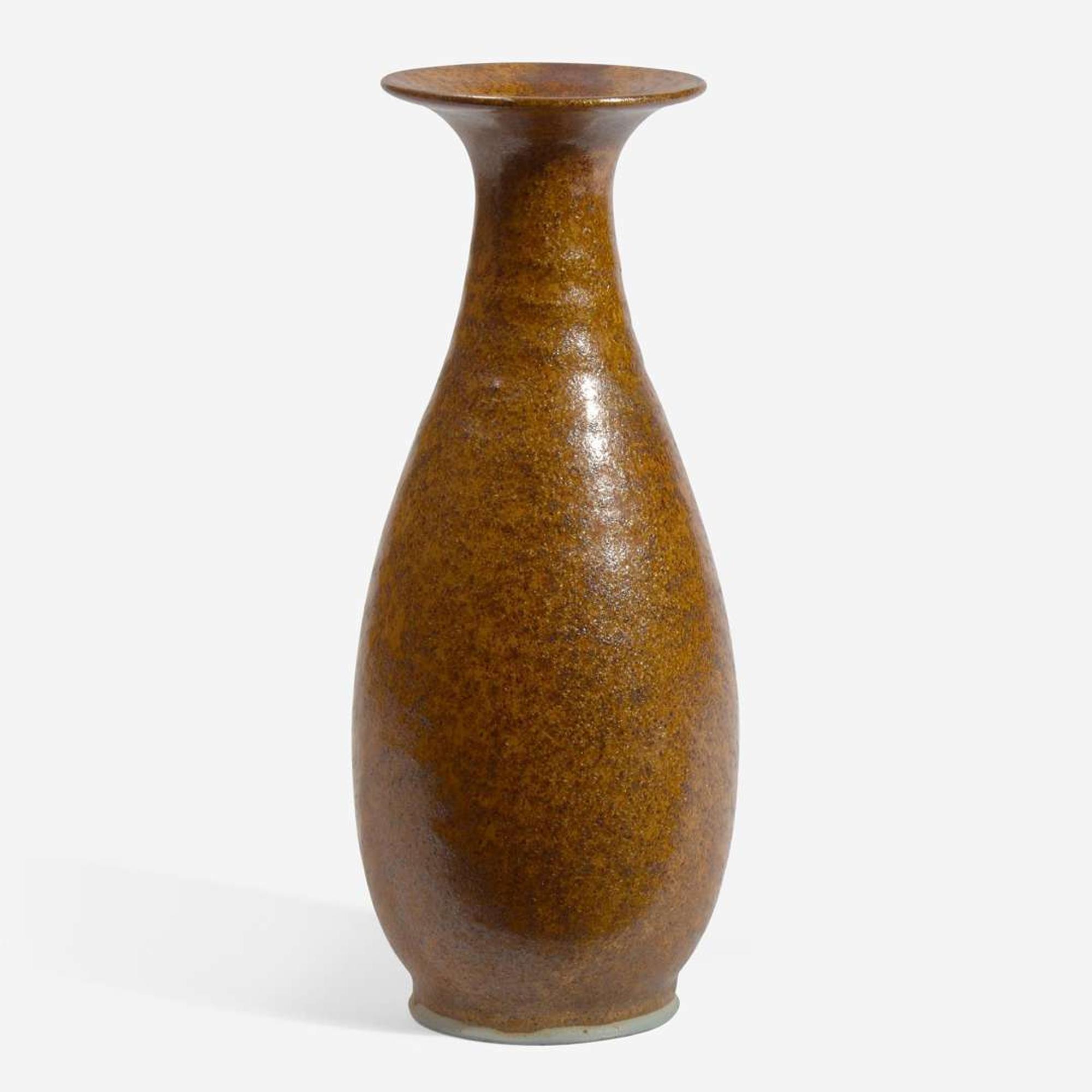 Brother Thomas Bezanson (Canadian-American, 1929-2007) Three Porcelain Vases, USA, circa last quarter 20th century
