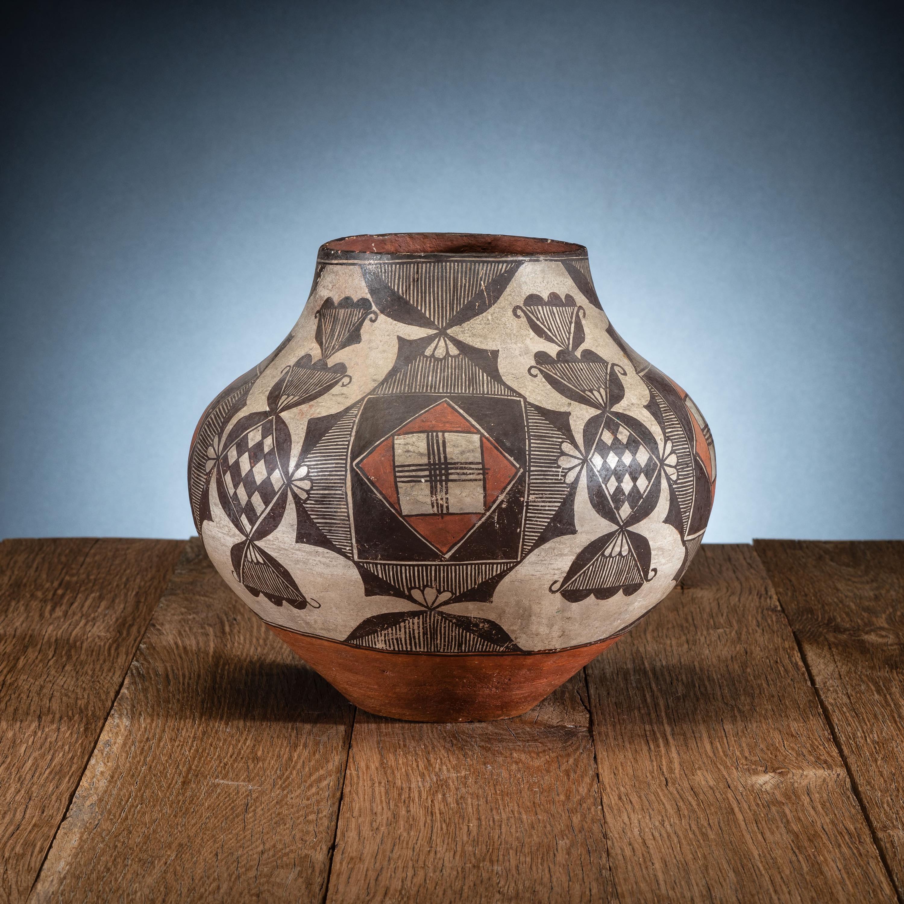 Acoma Polychrome Pottery Jar