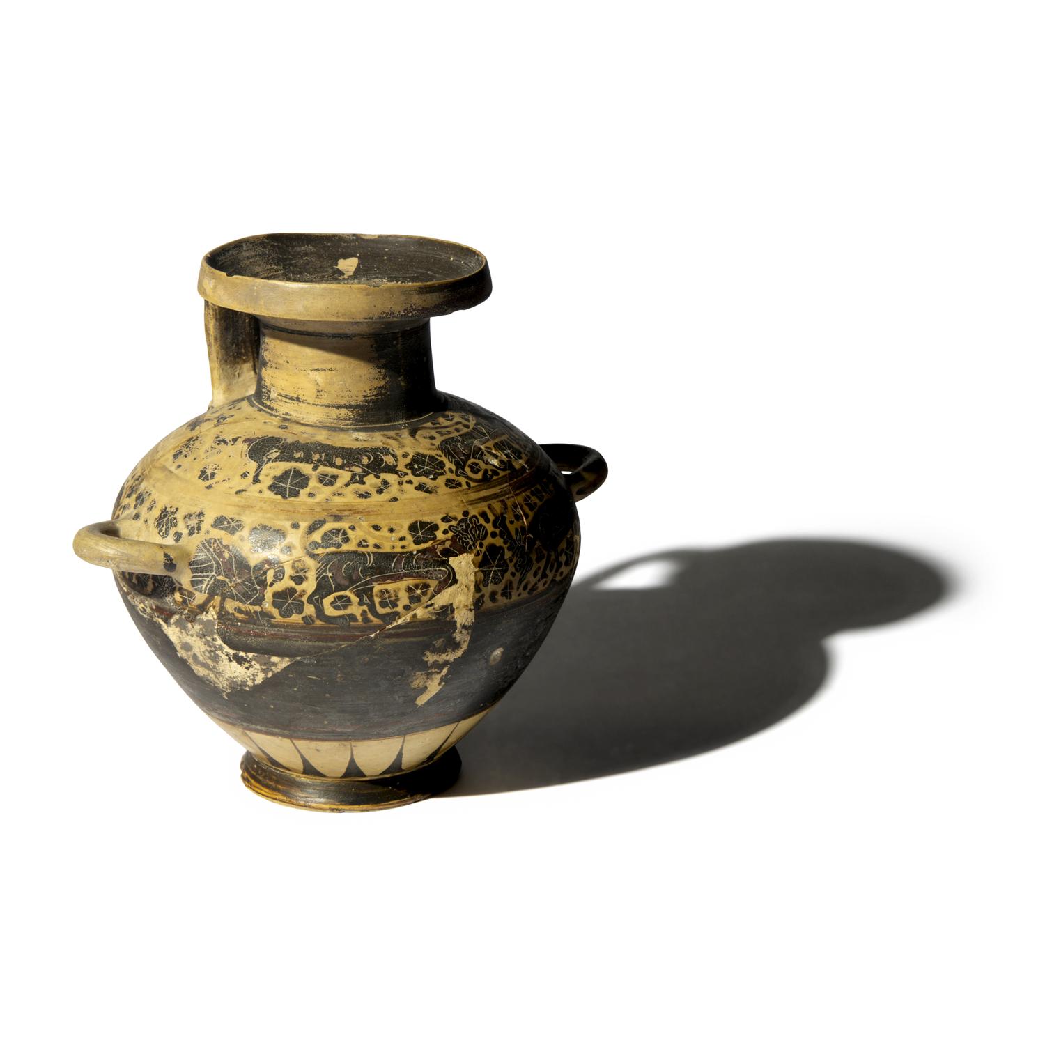 A Corinthian Black-Figured Hydria