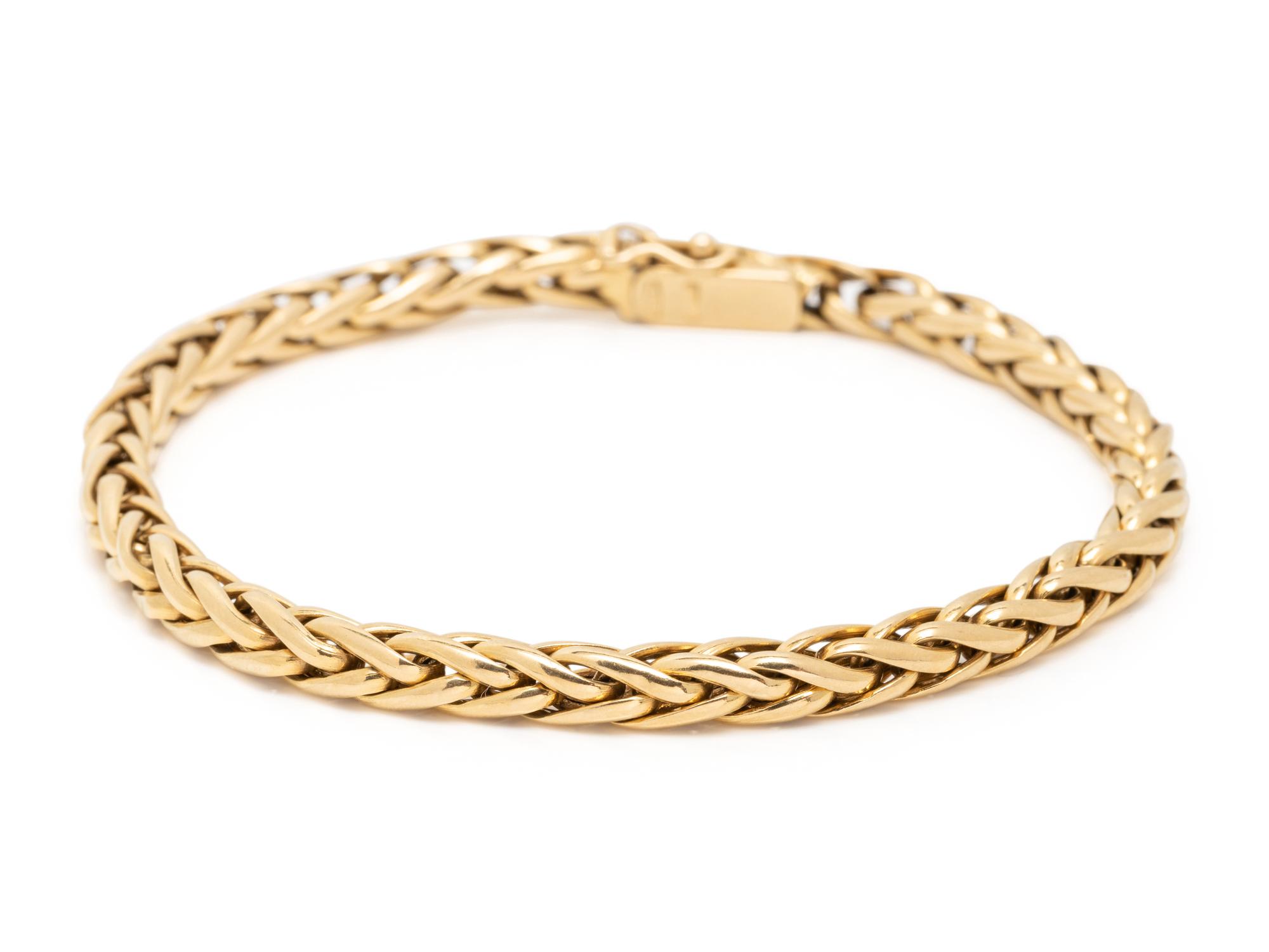 COLLECTION OF YELLOW GOLD JEWELRY