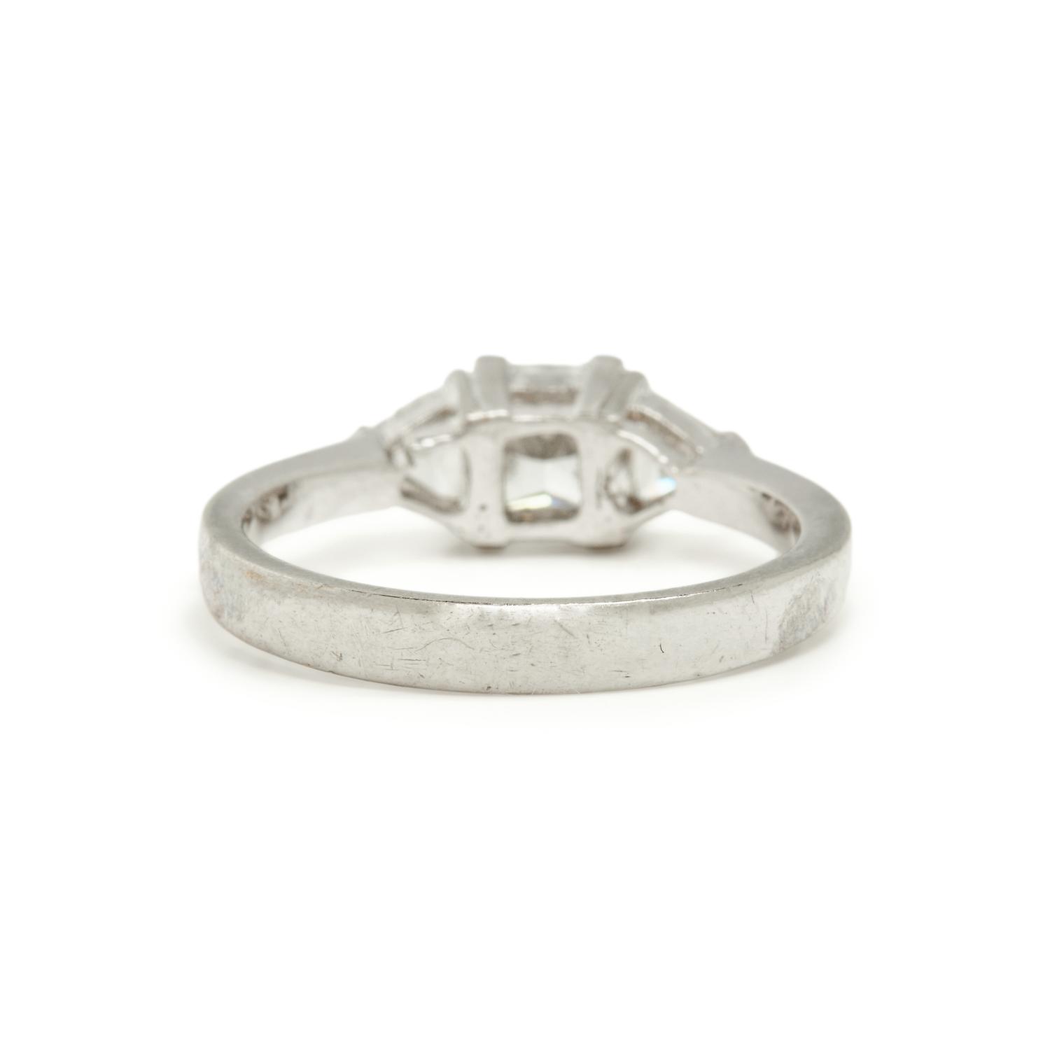 COLLECTION OF DIAMOND RINGS