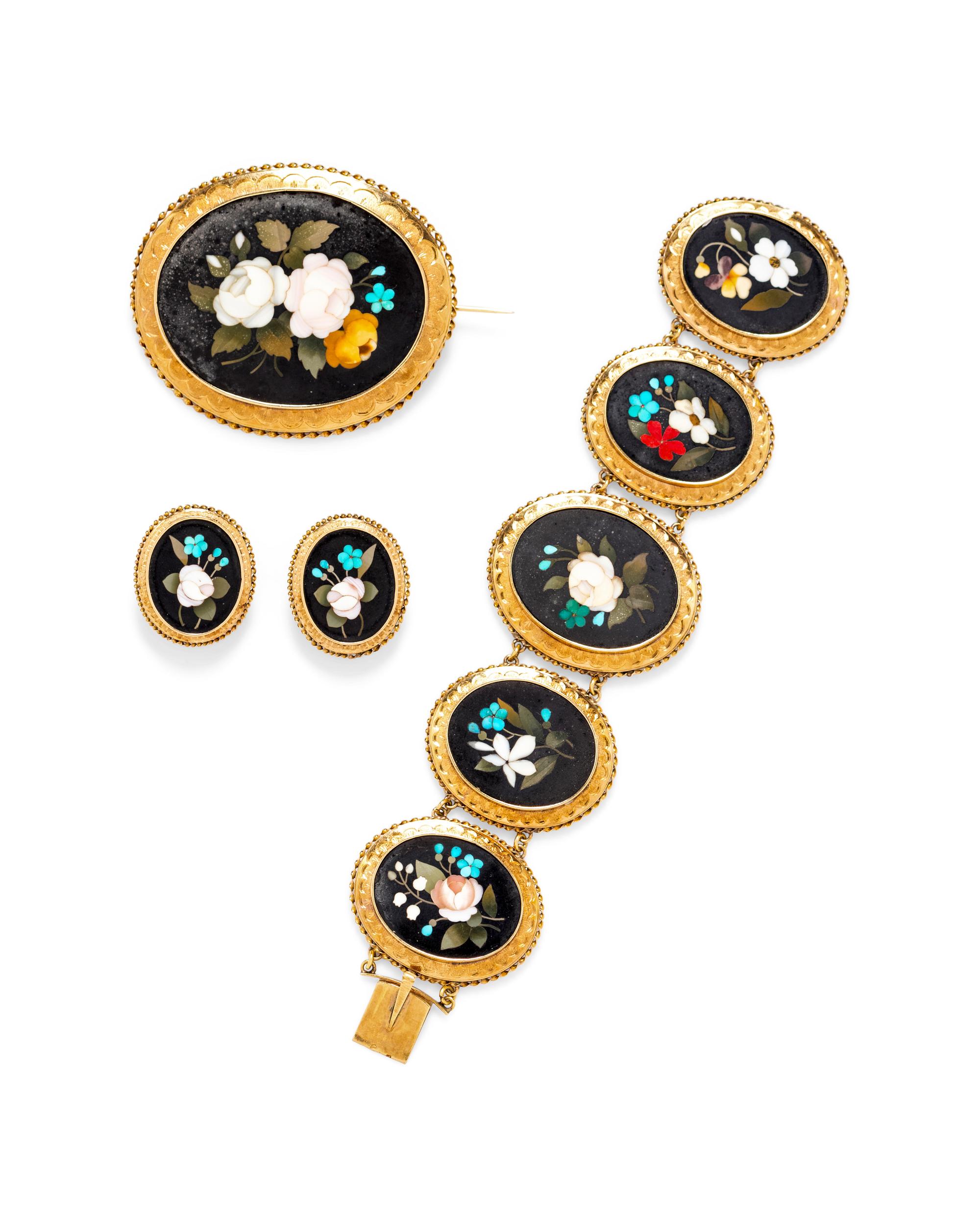 A Victorian Yellow Gold and Hardstone Pietra Dura Demi-Parure,