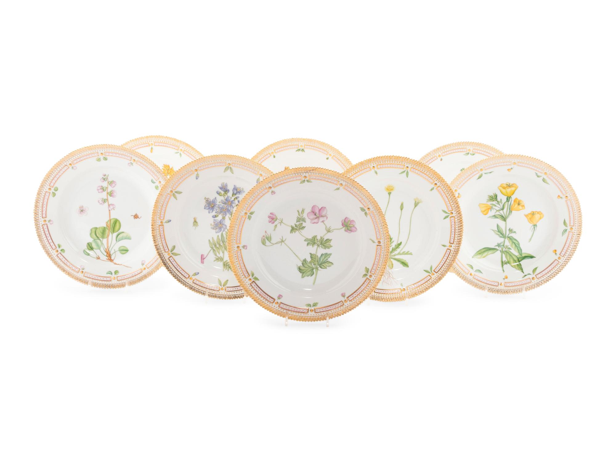 A Set of Eight Royal Copenhagen Flora Danica Porcelain Luncheon Plates