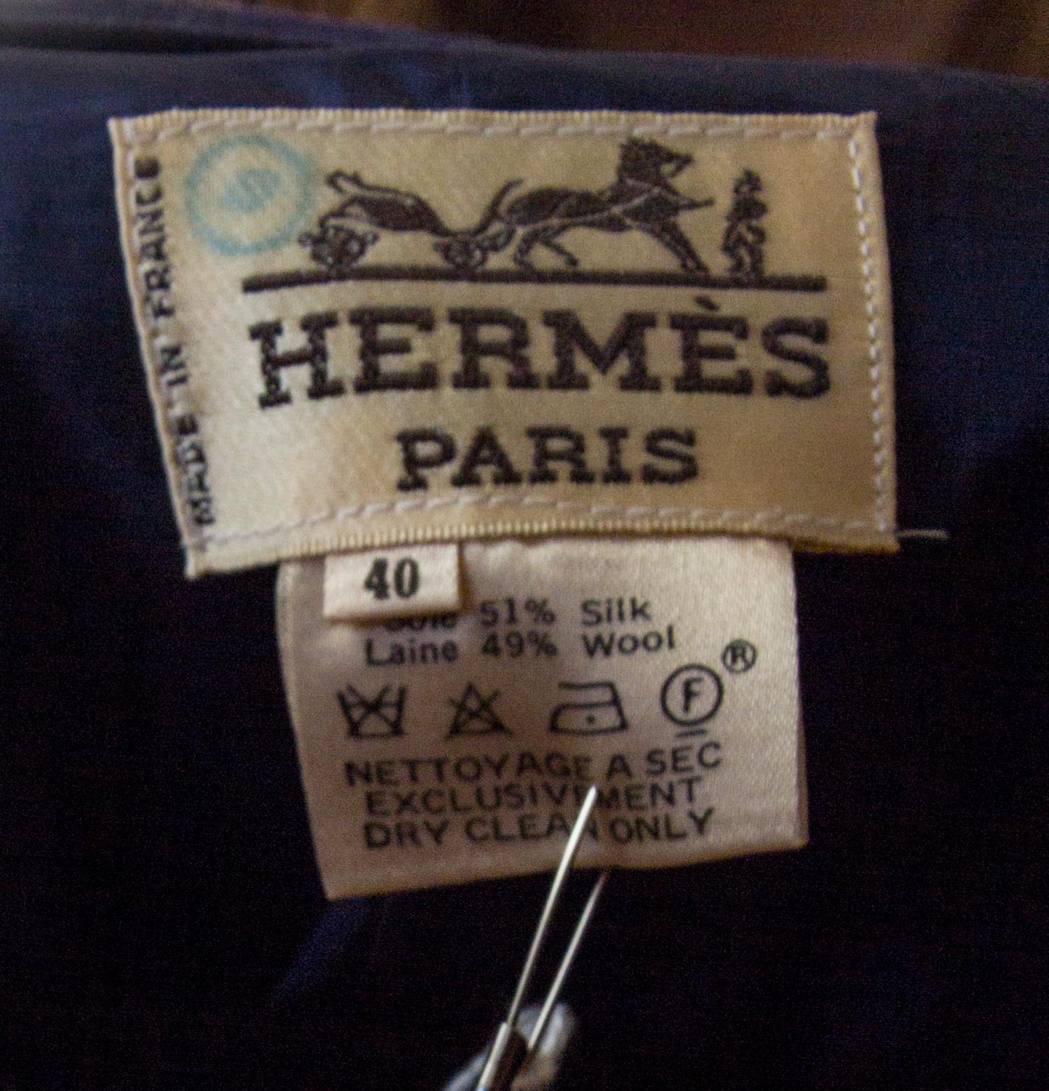 An Hermes Navy Skirt, Size 40.