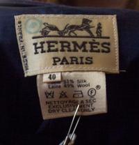 An Hermes Navy Skirt, Size 40.