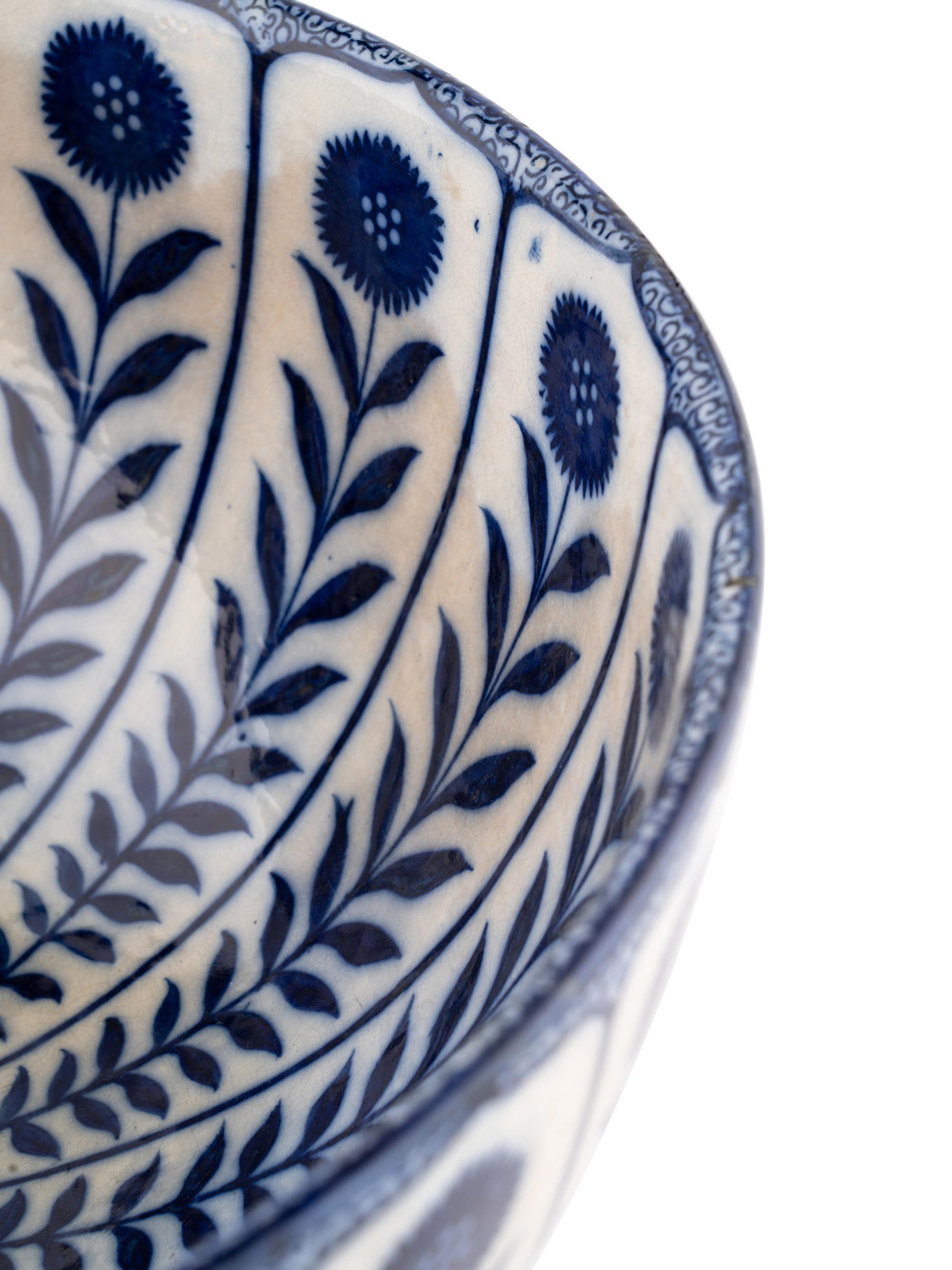 A Large Doulton Burslem Glazed Earthenware Center Bowl