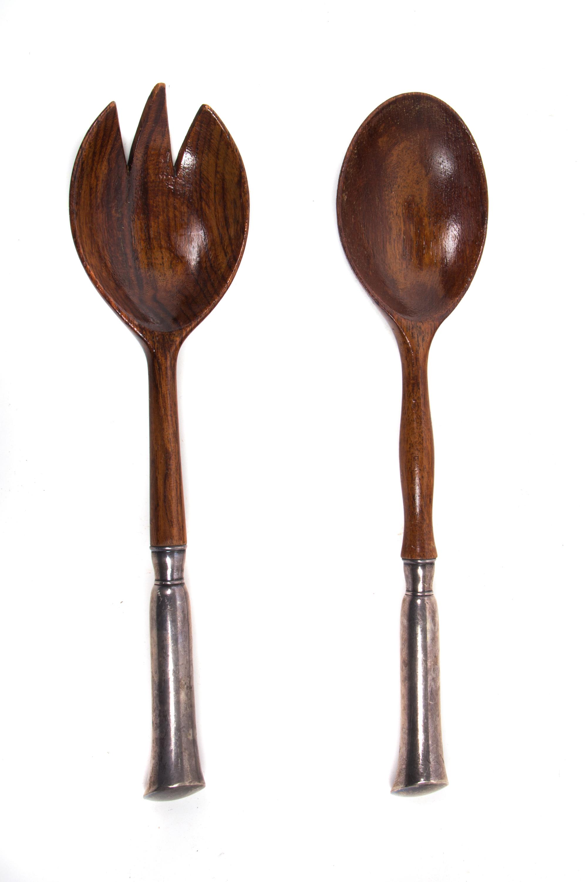 A Pair of Sterling Silver Handled Salad Servers Length 11 inches. — 20TH CENTURY