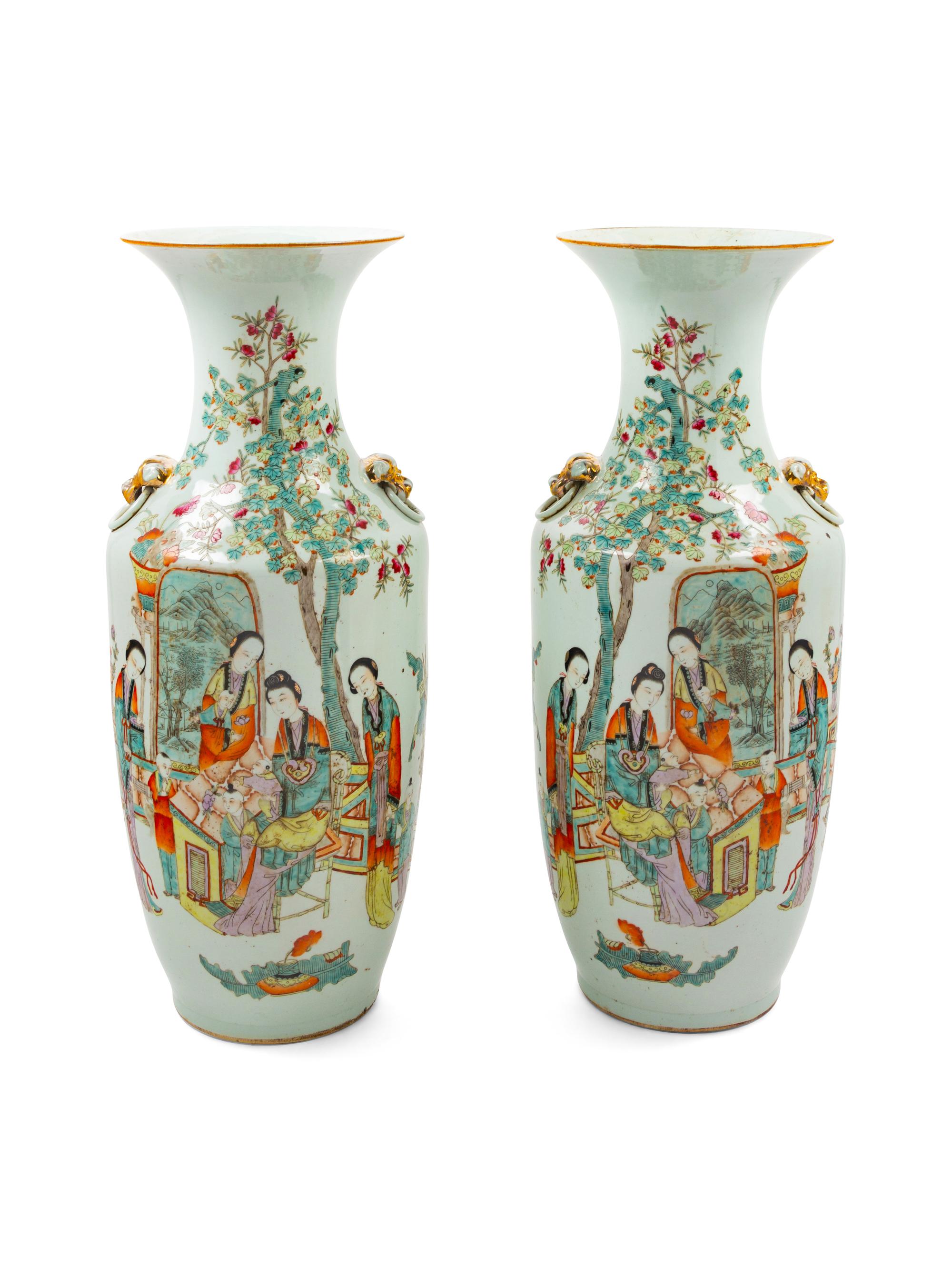 A Pair of Chinese Qianjiang Enameled Porcelain Yen-Yen Vase