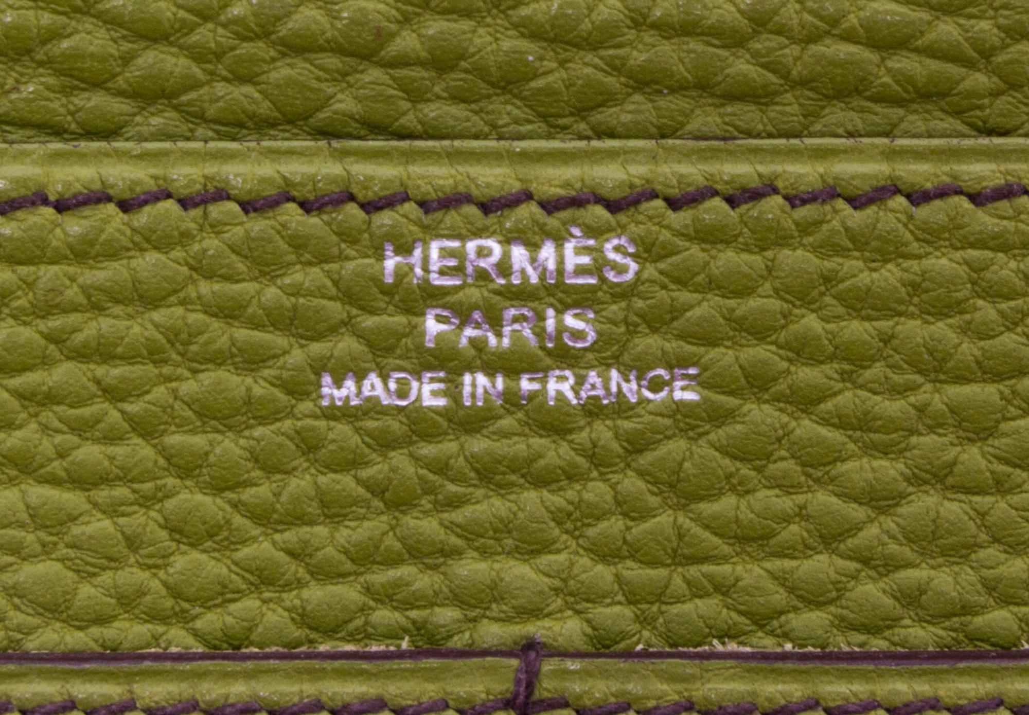 An Hermes Vert Anis Togo Dogon Duo Wallet, 4.9" x 7.9".