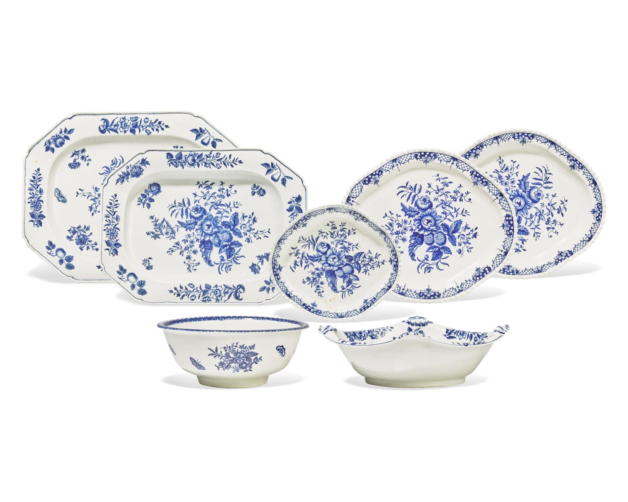 A Group of Seven Worcester Soft-Paste Porcelain "Pinecone" Table Articles