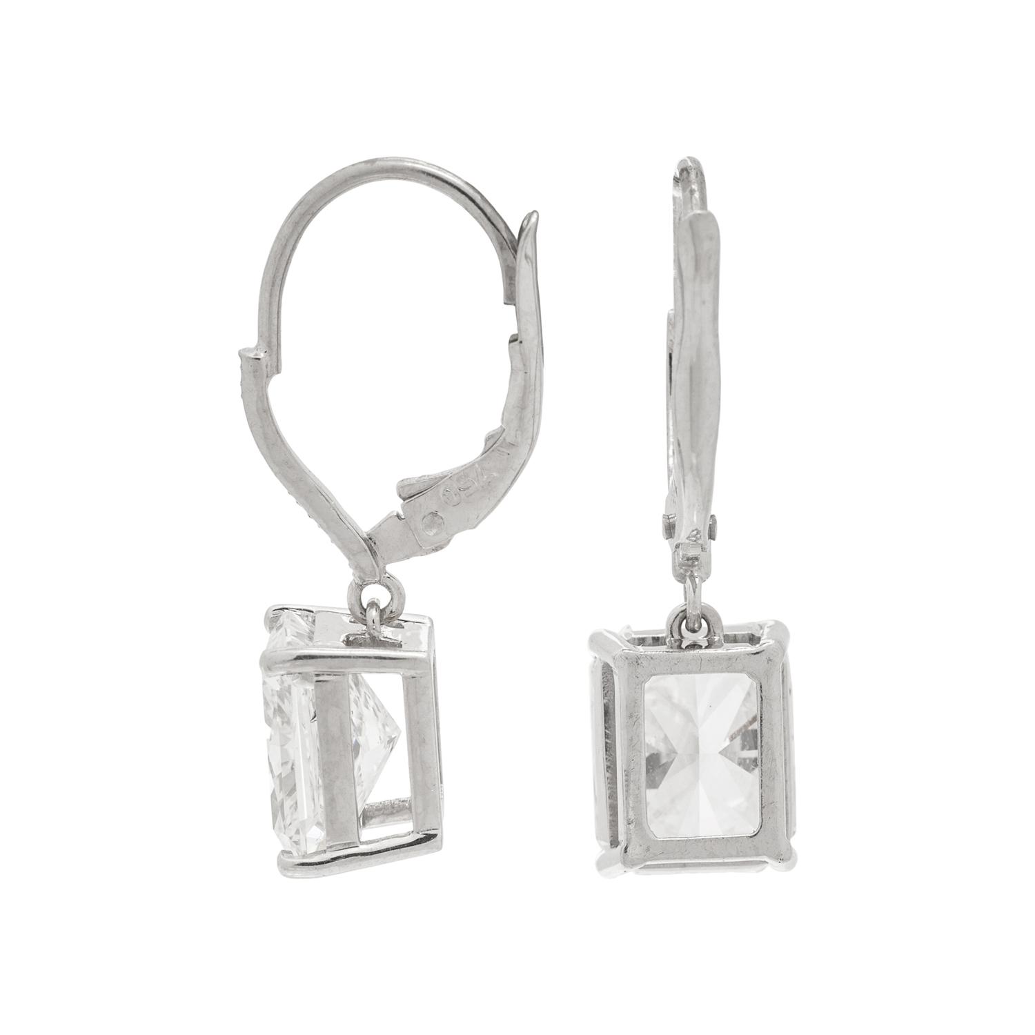 DIAMOND EARRINGS