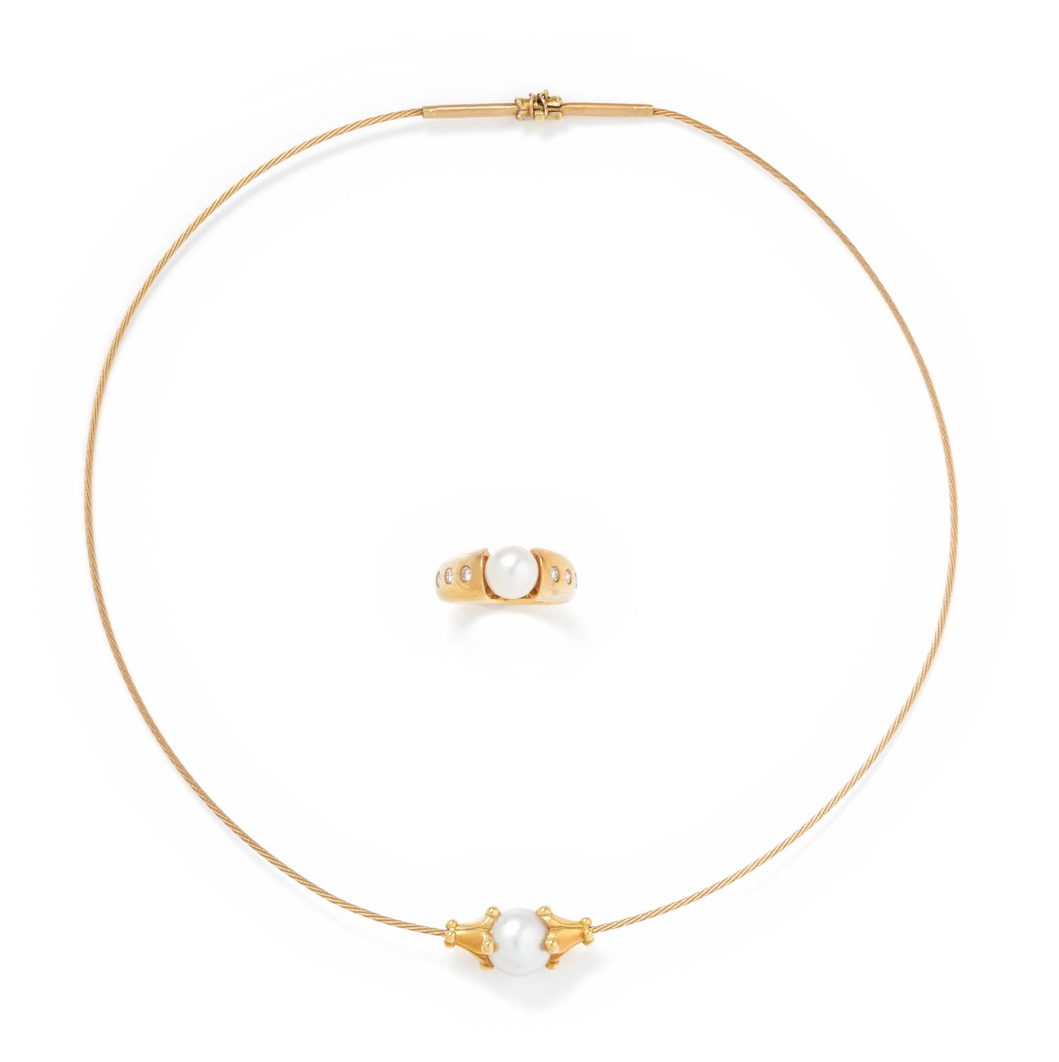 COLLECTION OF YELLOW GOLD AND CULTURED PEARL JEWELRY