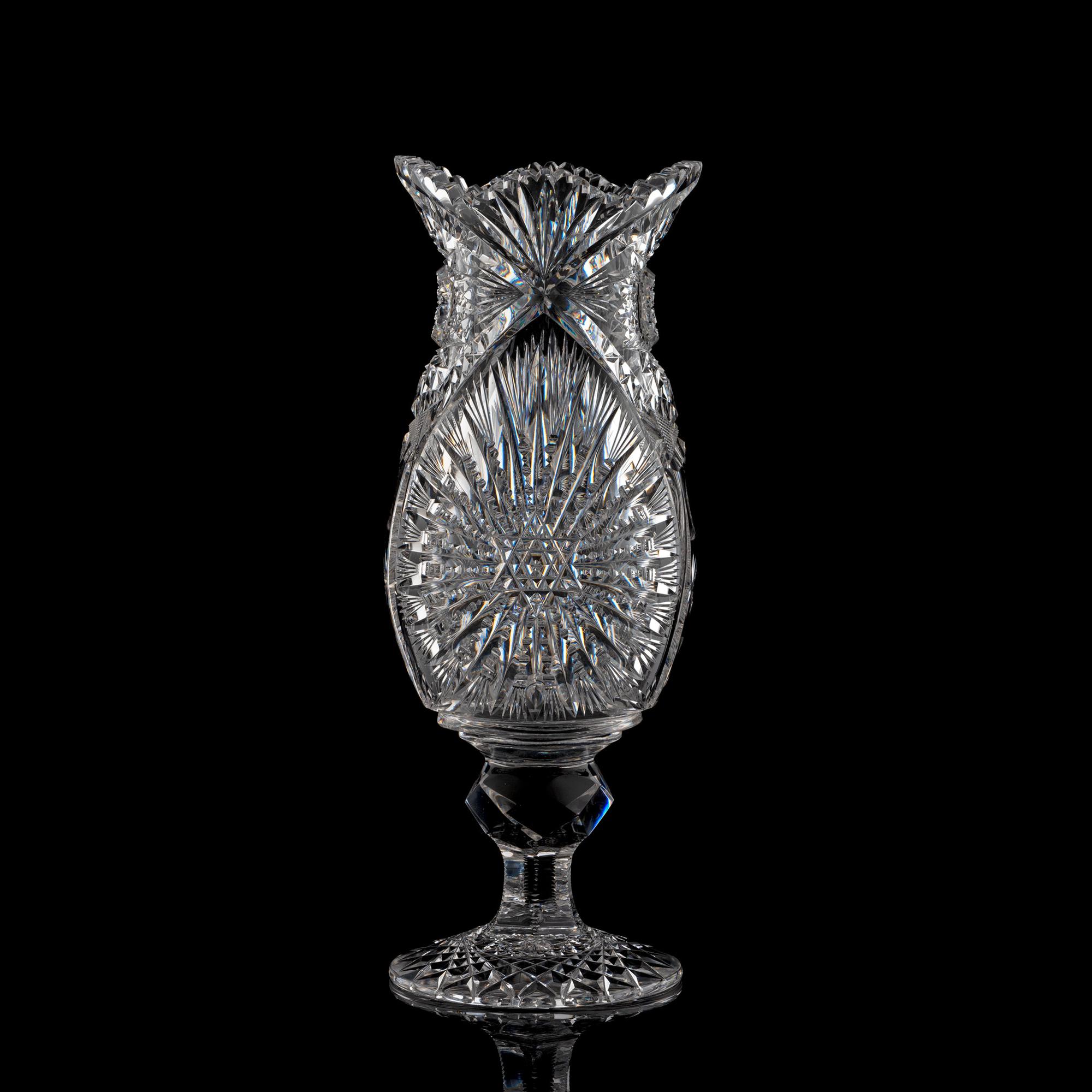 A Brilliant-Period Cut Glass Pedestal Vase with a Lapidary-Cut Knob