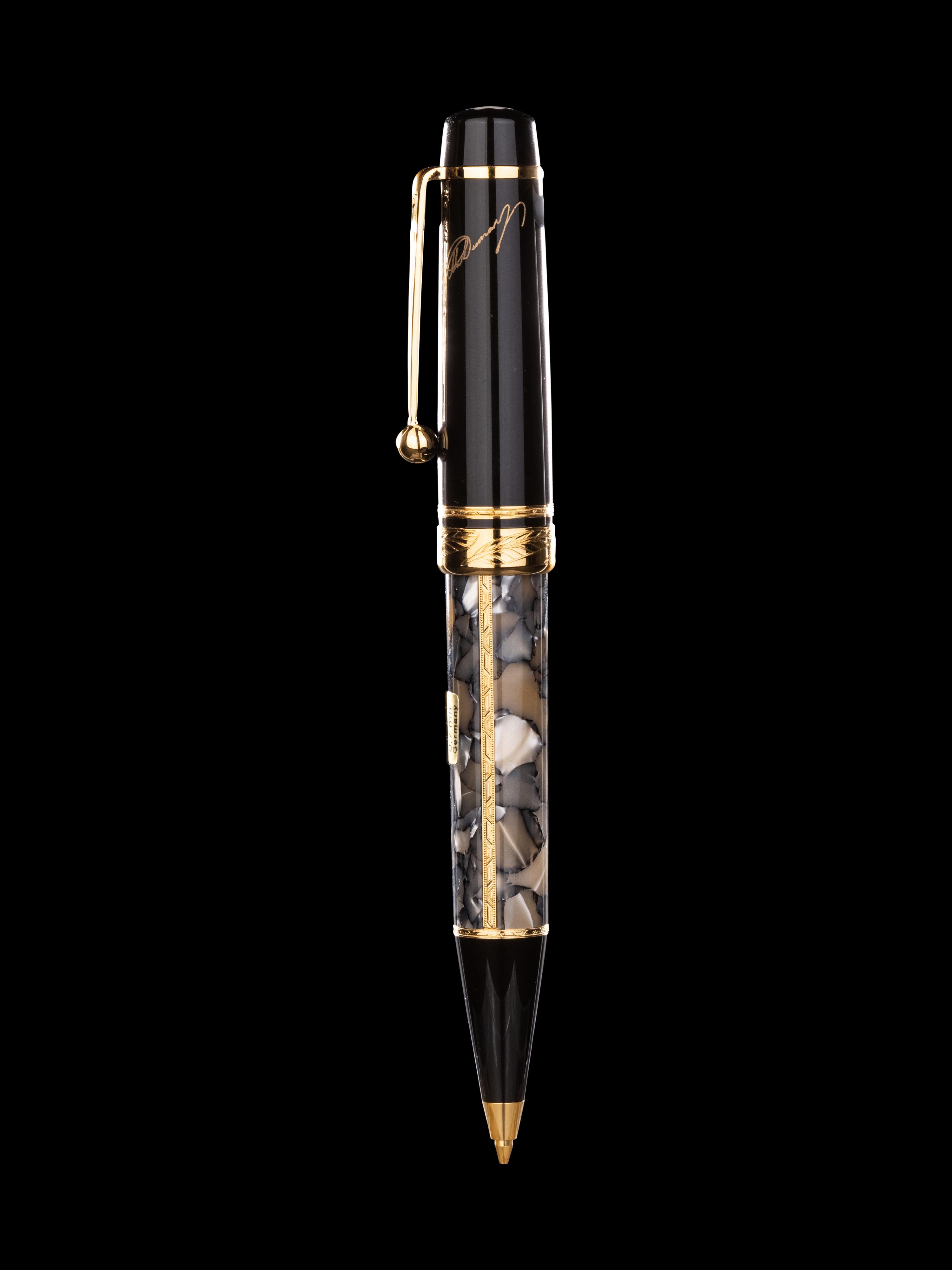 Montblanc: Alexandre Dumas-Writers Series Limited Edition Fountain Pen and Mechanical Pencil
