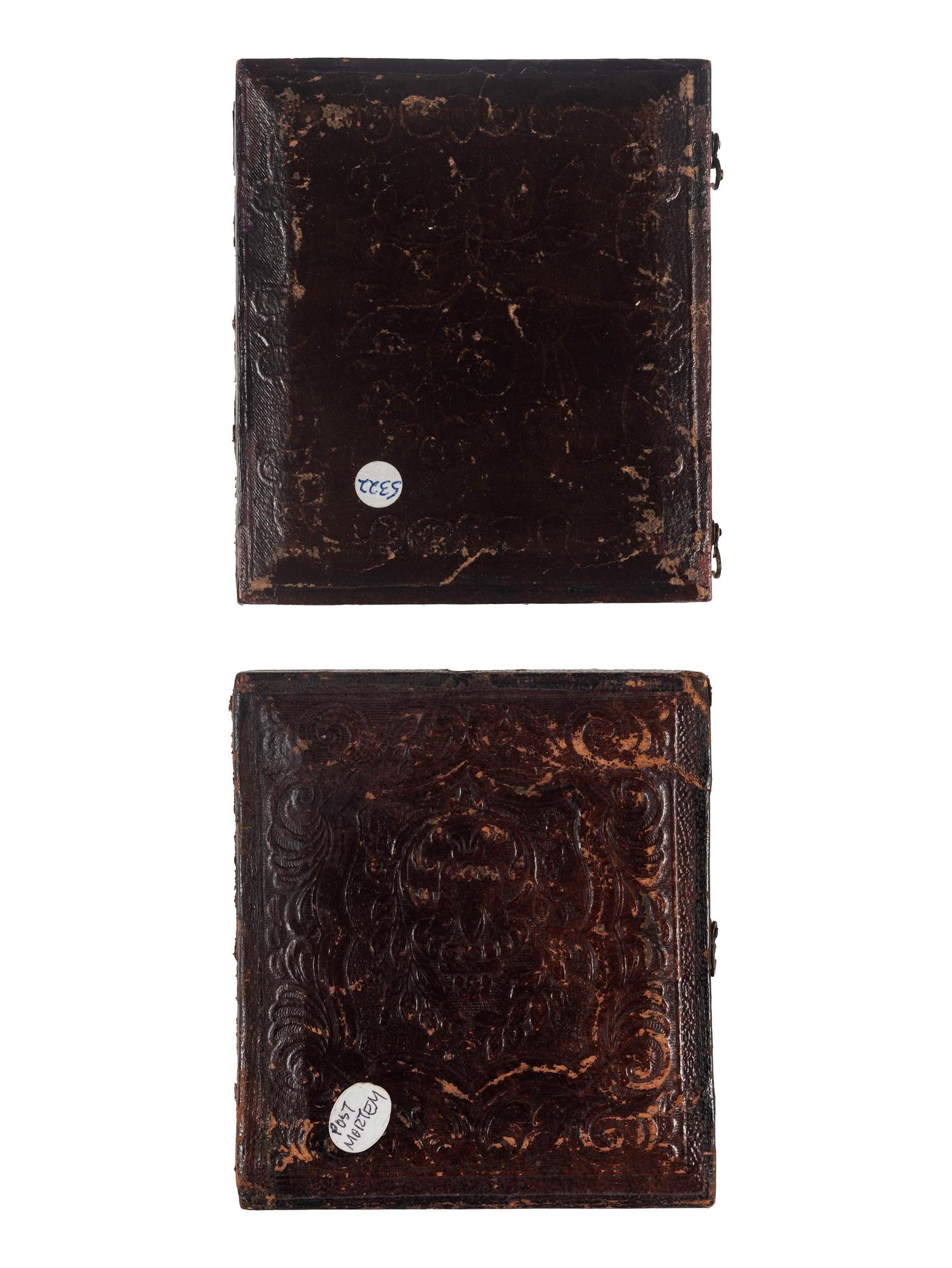[EARLY PHOTOGRAPHY]. A group of 4 sixth plate postmortem daguerreotypes, incl. portraits of infants and a young girl.
