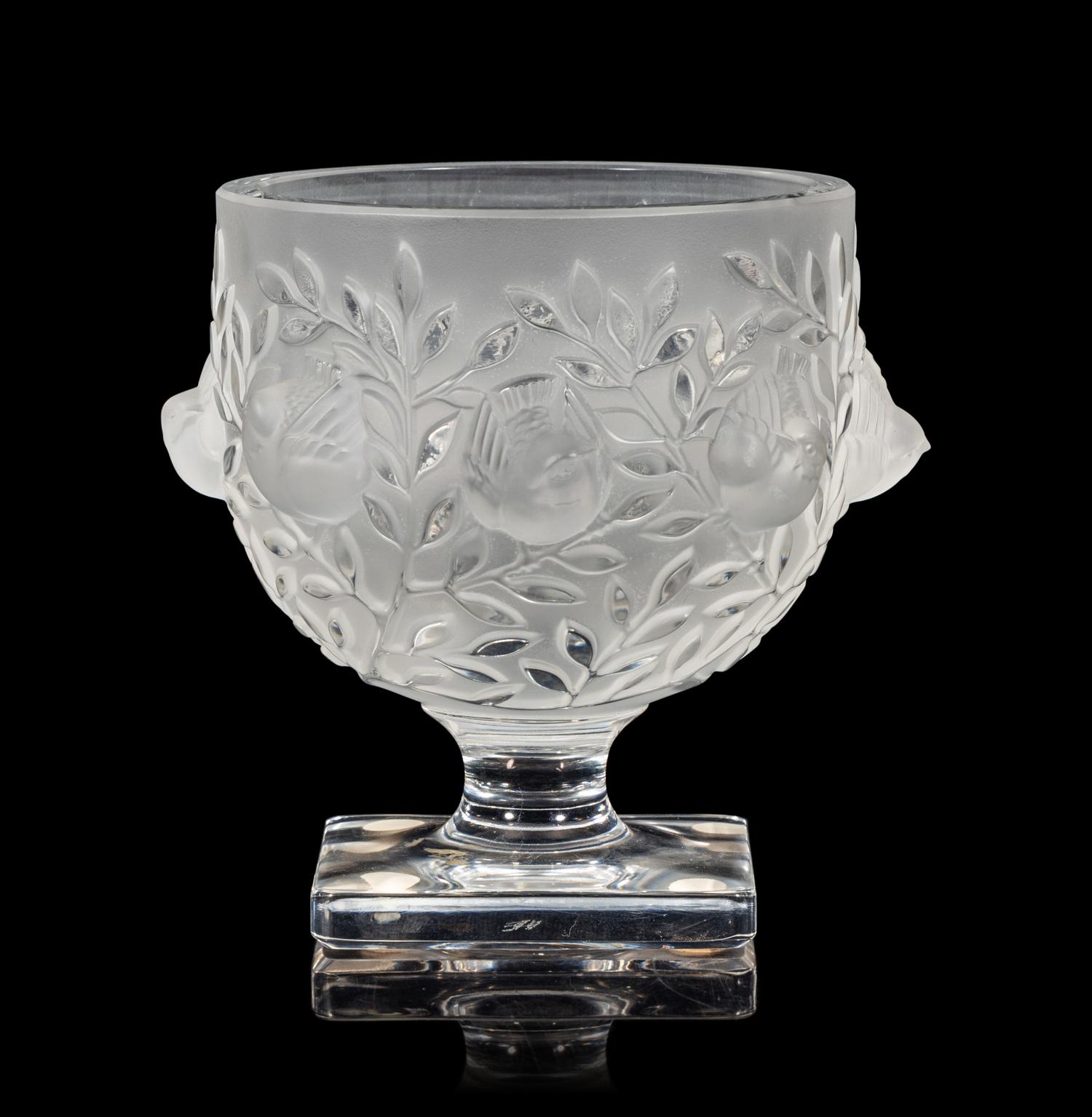 A Lalique Elizabeth Bowl