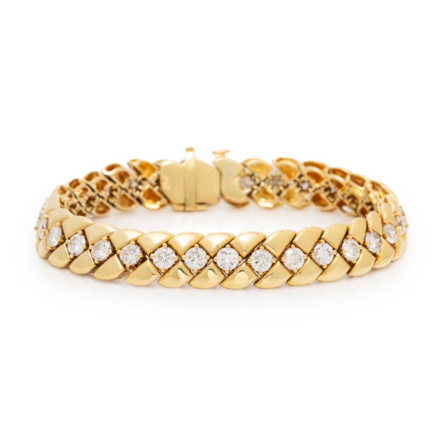 Diamond and Yellow Gold Bracelet