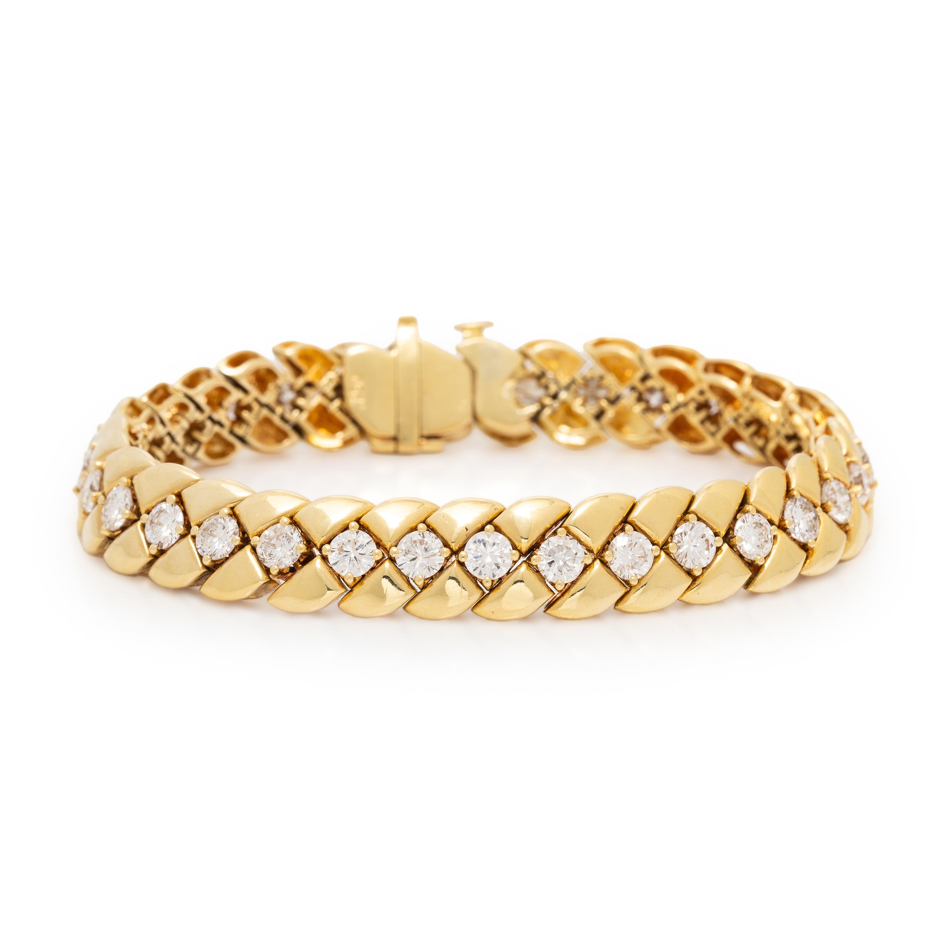 Diamond and Yellow Gold Bracelet