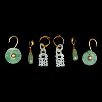 Three Pairs of Chinese Jade and Jadeite Earrings, Qing Dynasty and later 清及以後 金玉耳墜三對