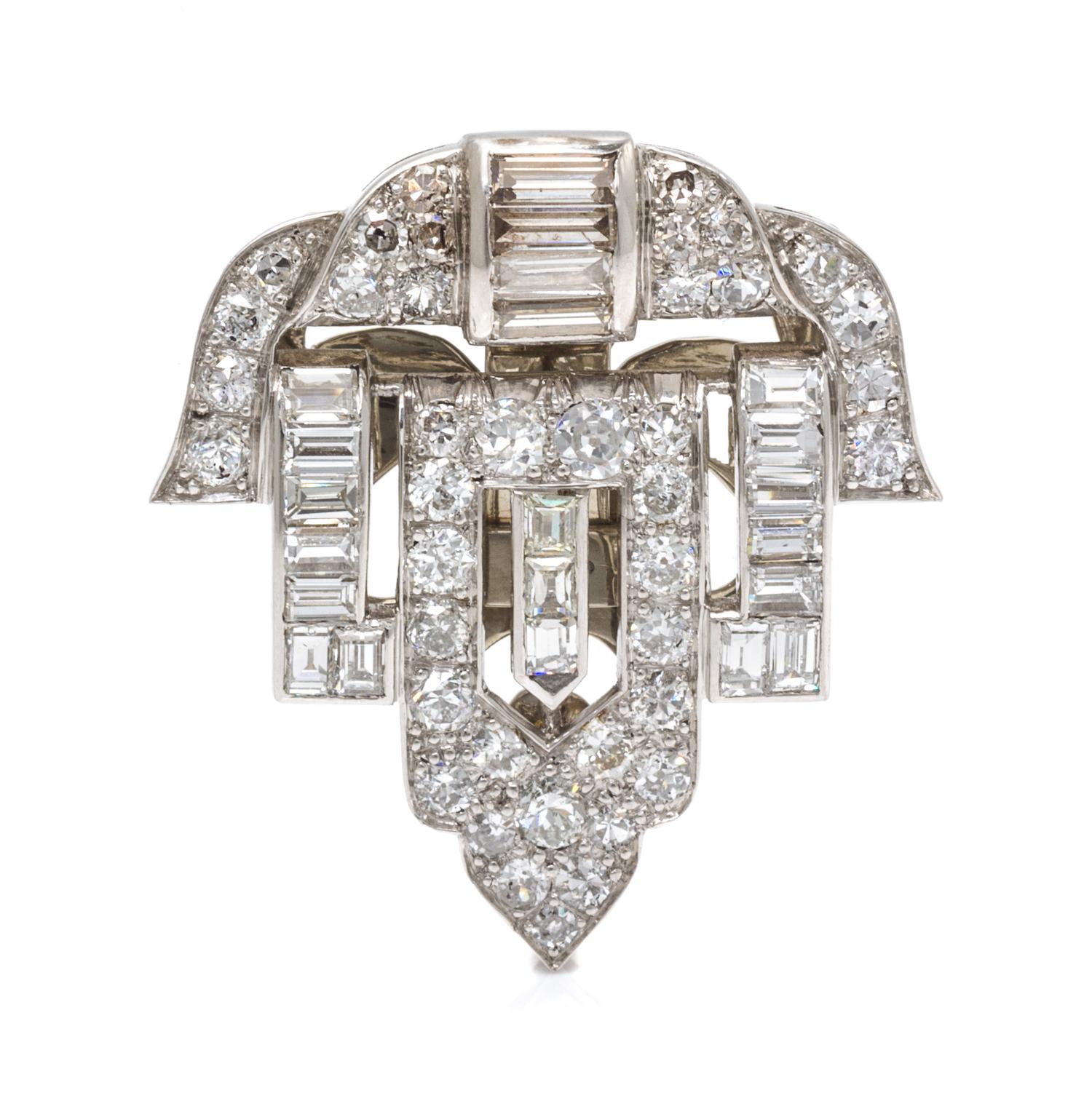 A Platinum and Diamond Dress Clip, 8.30 dwts.