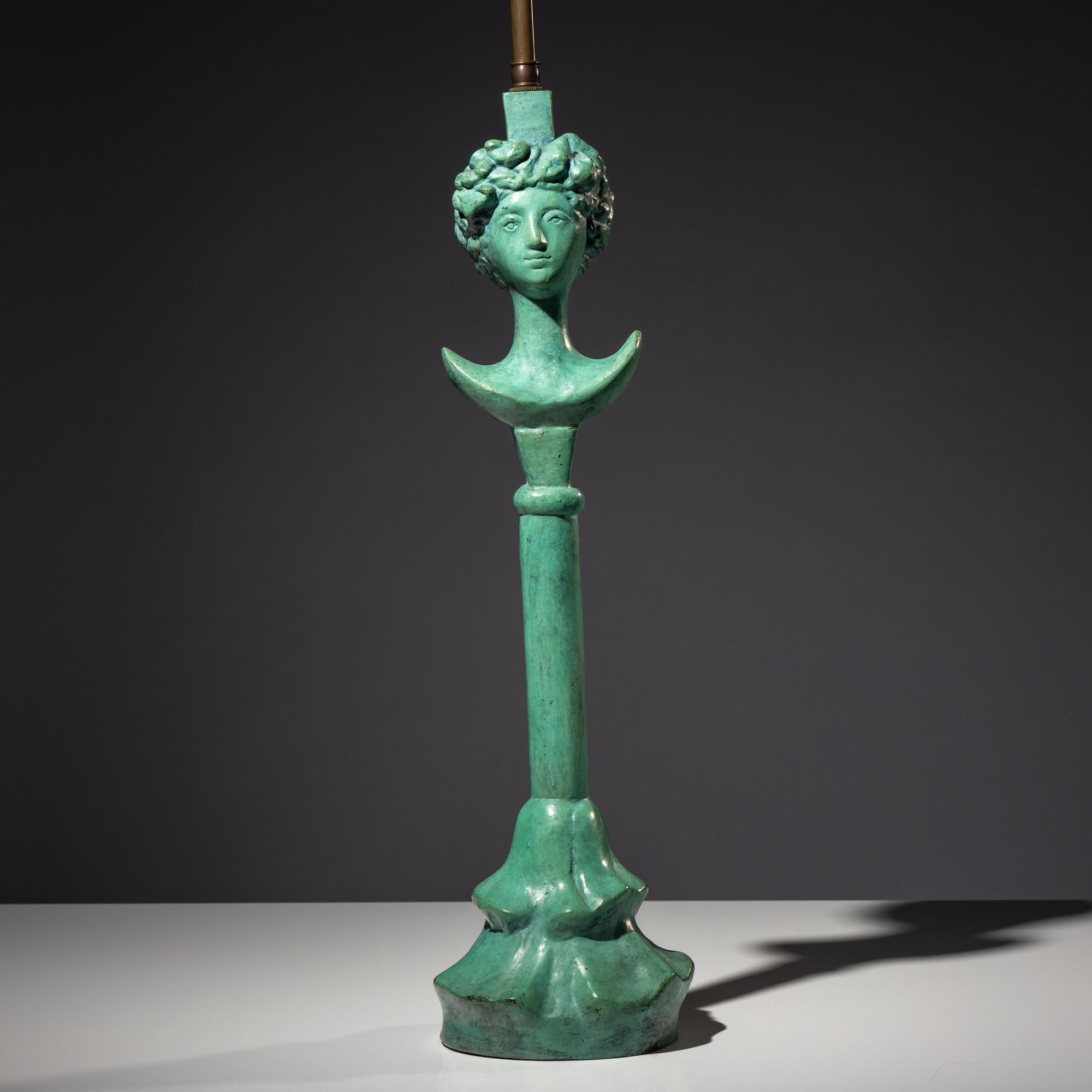 Tête de Femme table lamp
