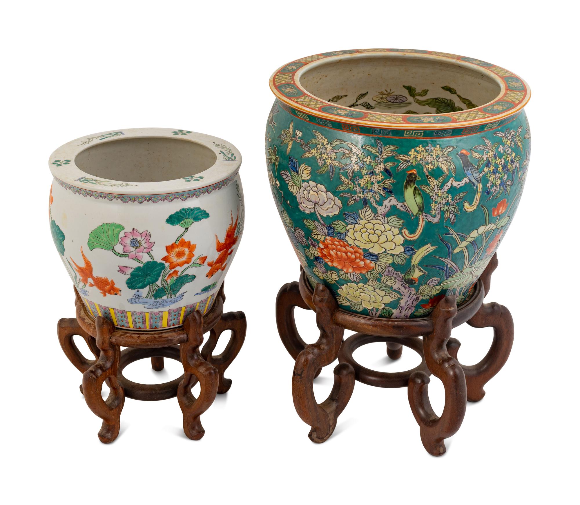 Two Chinese Famille Rose Porcelain Jardinières