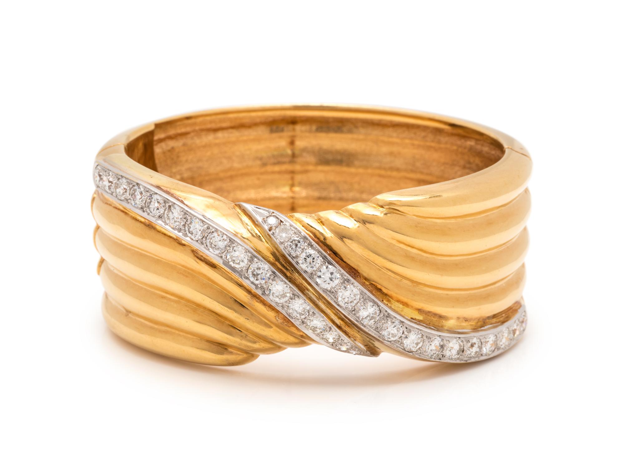 BICOLOR GOLD AND DIAMOND BANGLE/BRACELET