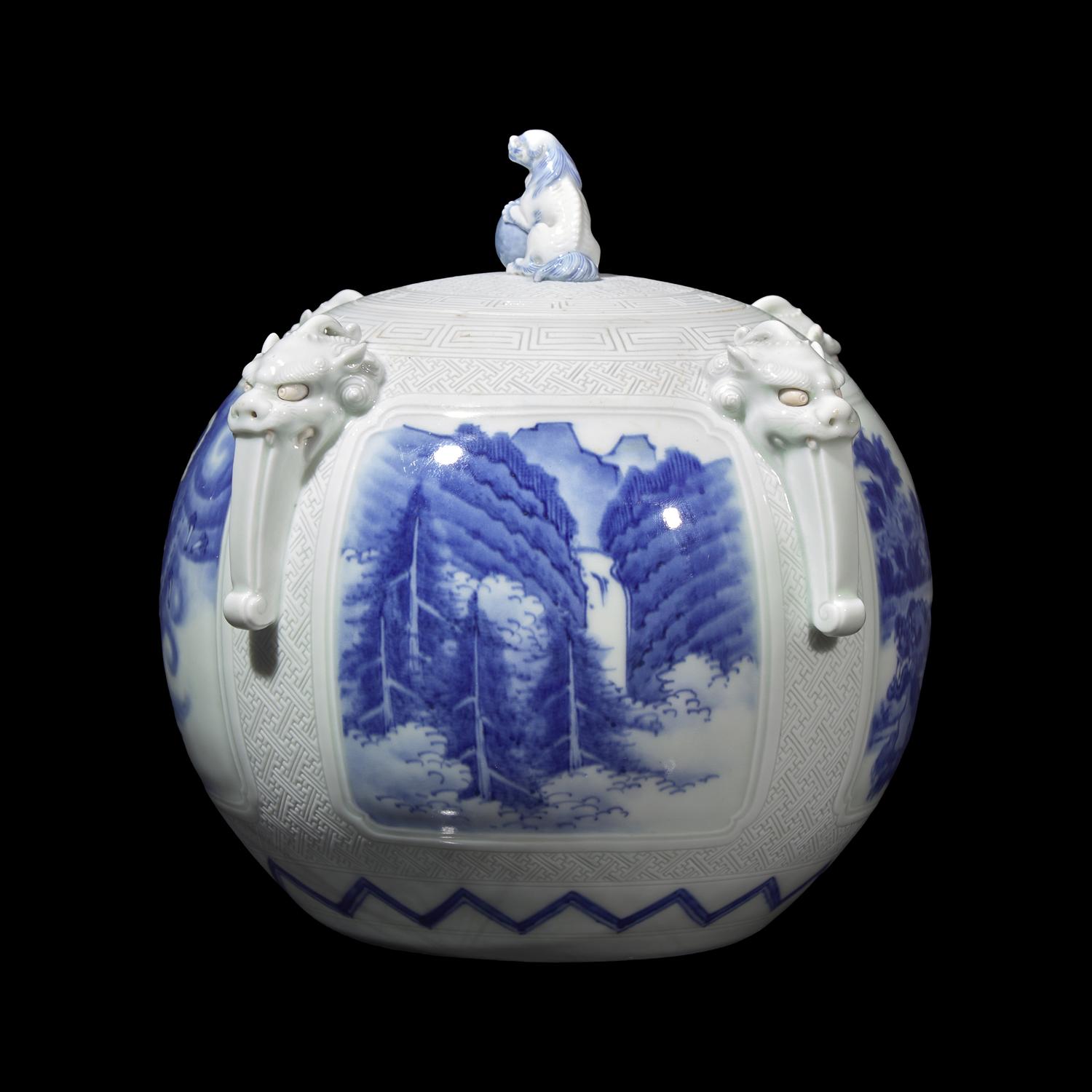 A Japanese Hirado Blue and White Porcelain Globular Jar and Cover, Meiji Period 日本明治時代 平戶燒青花山水圖蓋罐