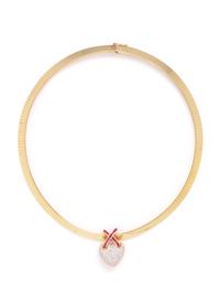DIAMOND, RUBY, AND YELLOW GOLD PENDANT NECKLACE