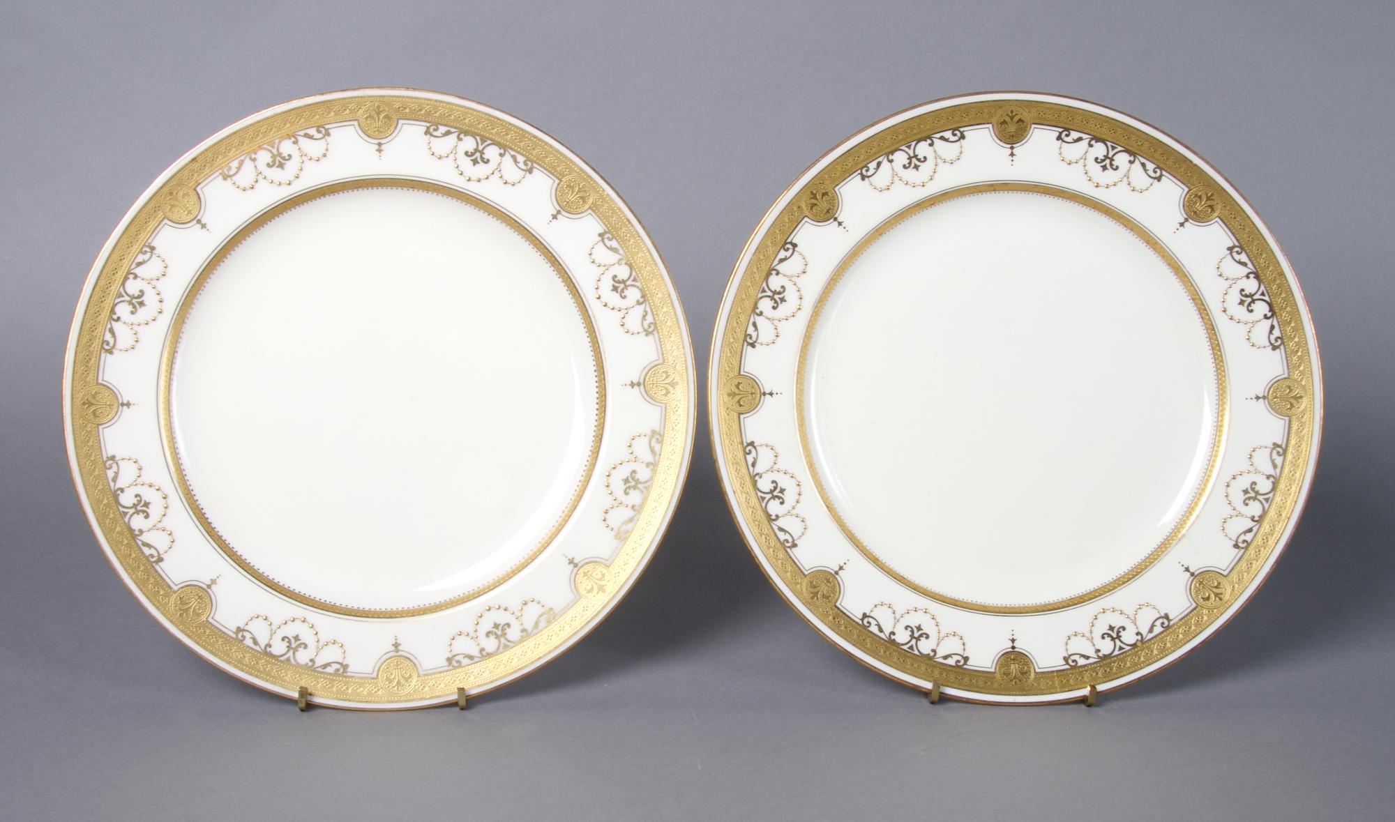 A Group of Mintons Porcelain Plates, Diameter of largest 10 1/4 inches.