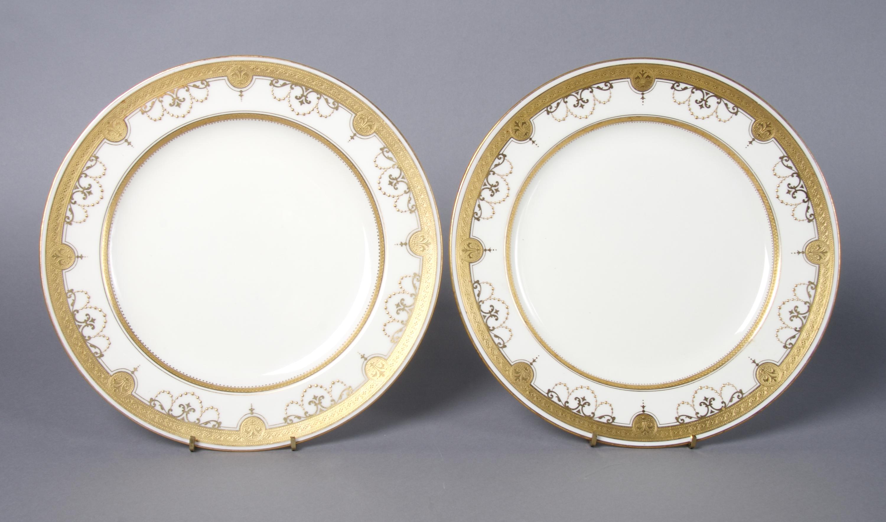 A Group of Mintons Porcelain Plates, Diameter of largest 10 1/4 inches.