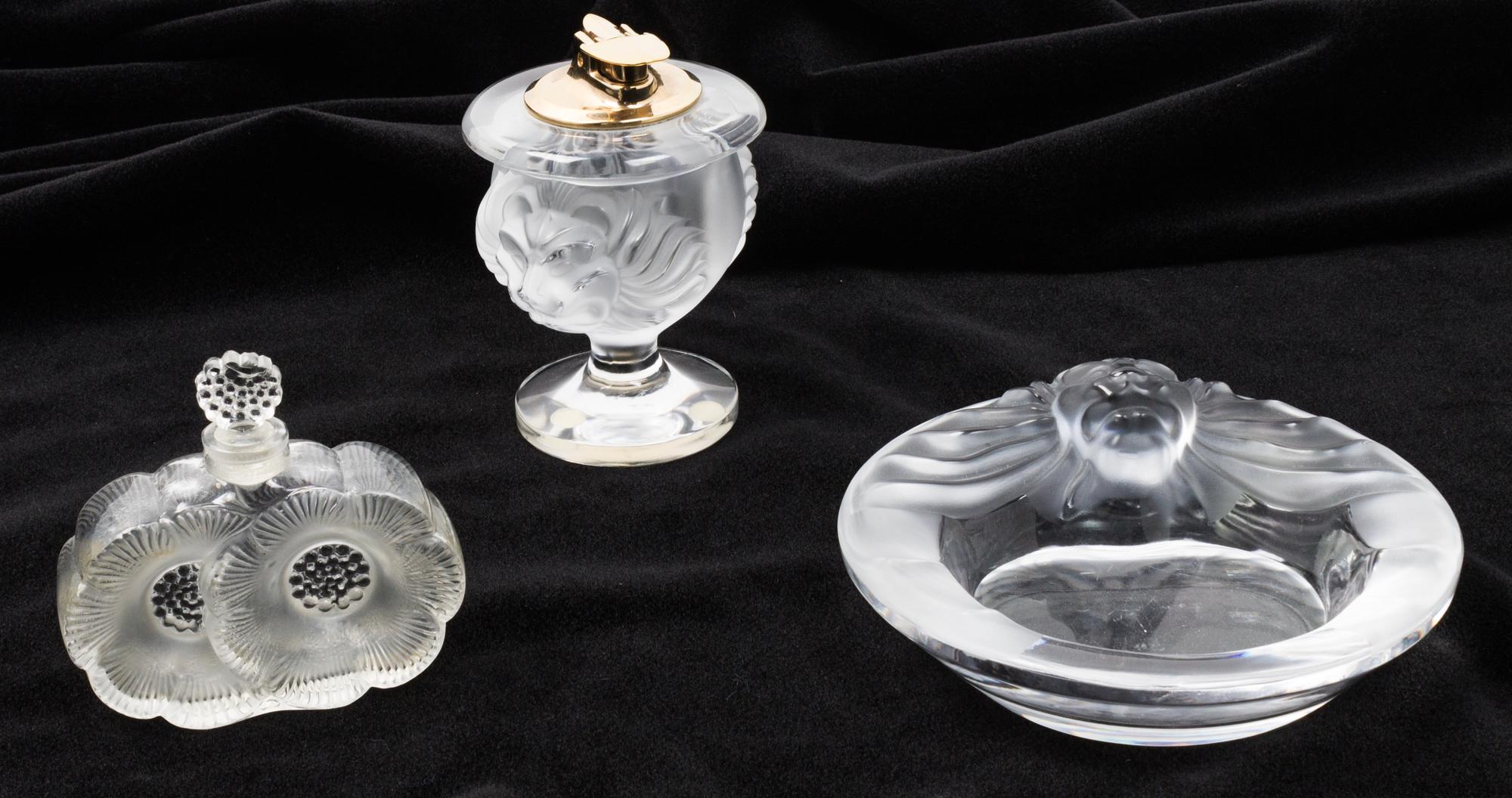 A Lalique Smoking Set Diameter of largest 6 inches. — SECOND HALF 20TH CENTURY