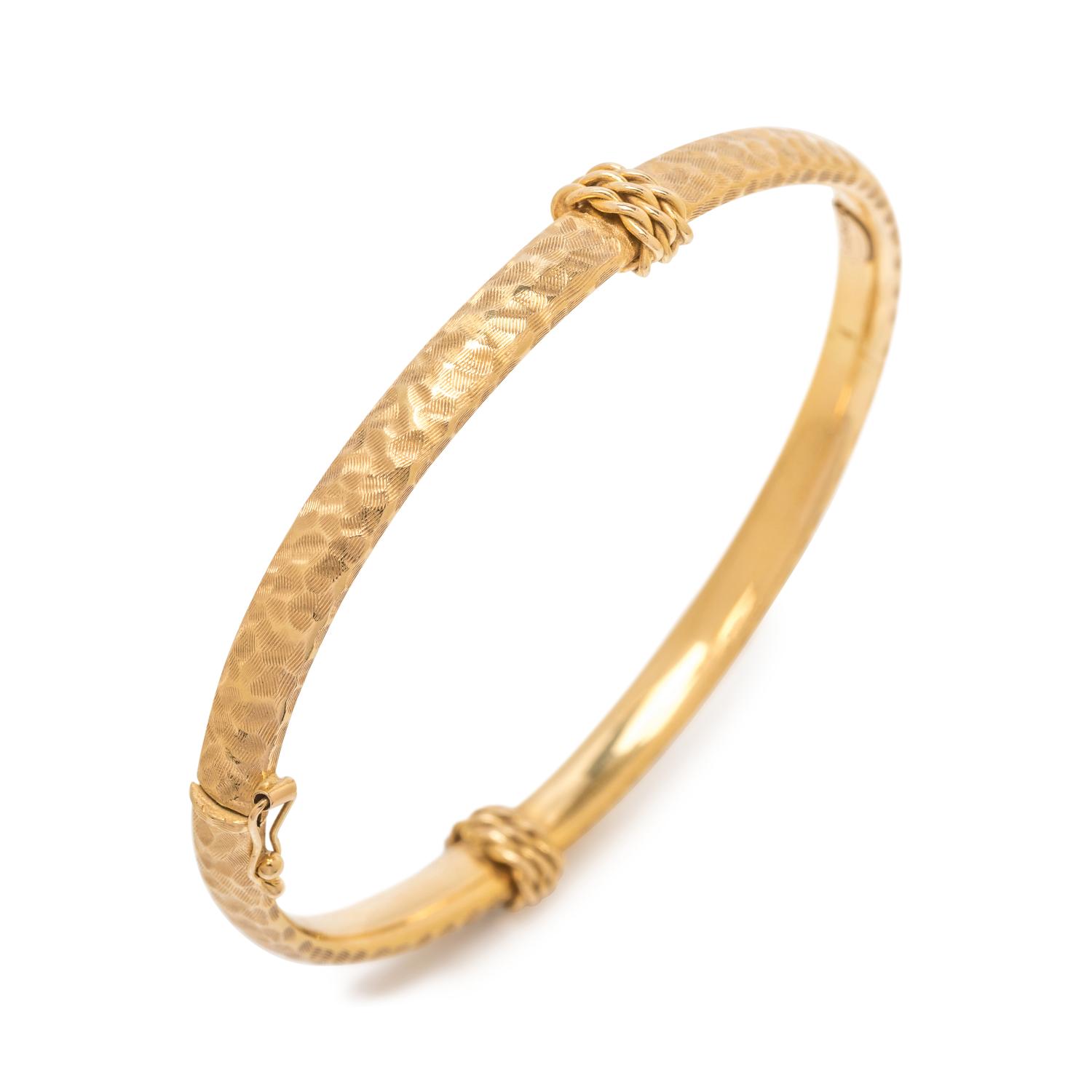 YELLOW GOLD BANGLE BRACELET