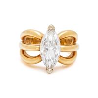 YELLOW GOLD AND TREATED DIAMOND RING