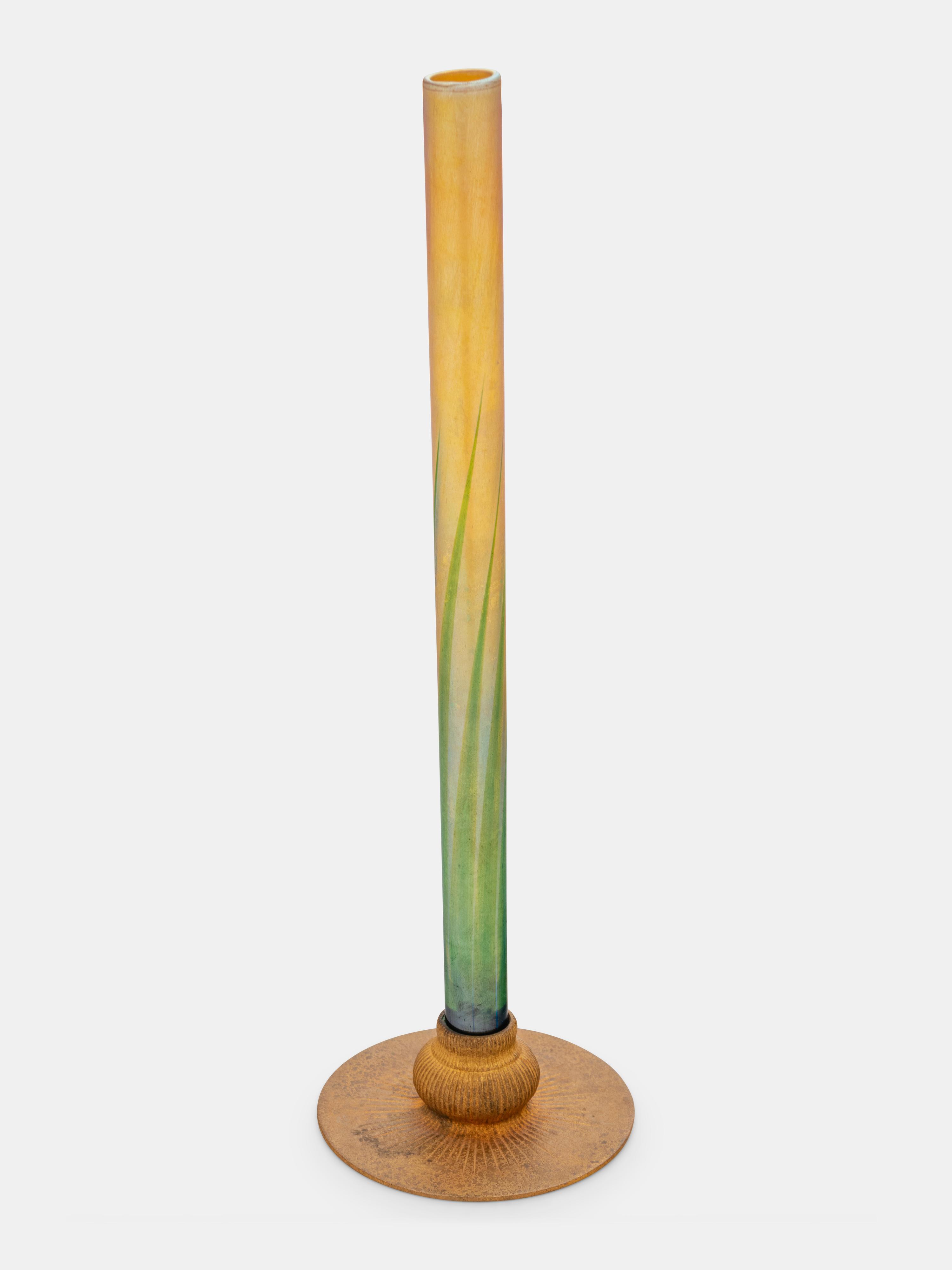 Bud Vase