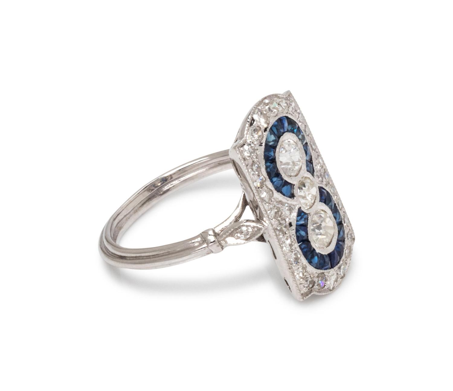 DIAMOND AND SAPPHIRE RING
