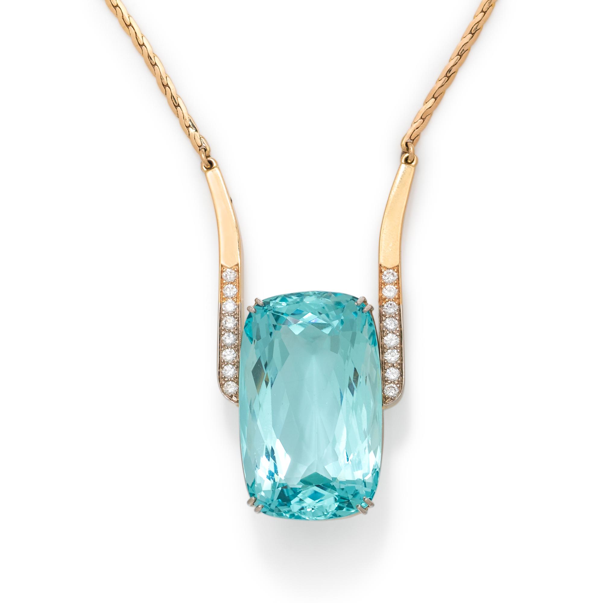 AQUAMARINE AND DIAMOND NECKLACE