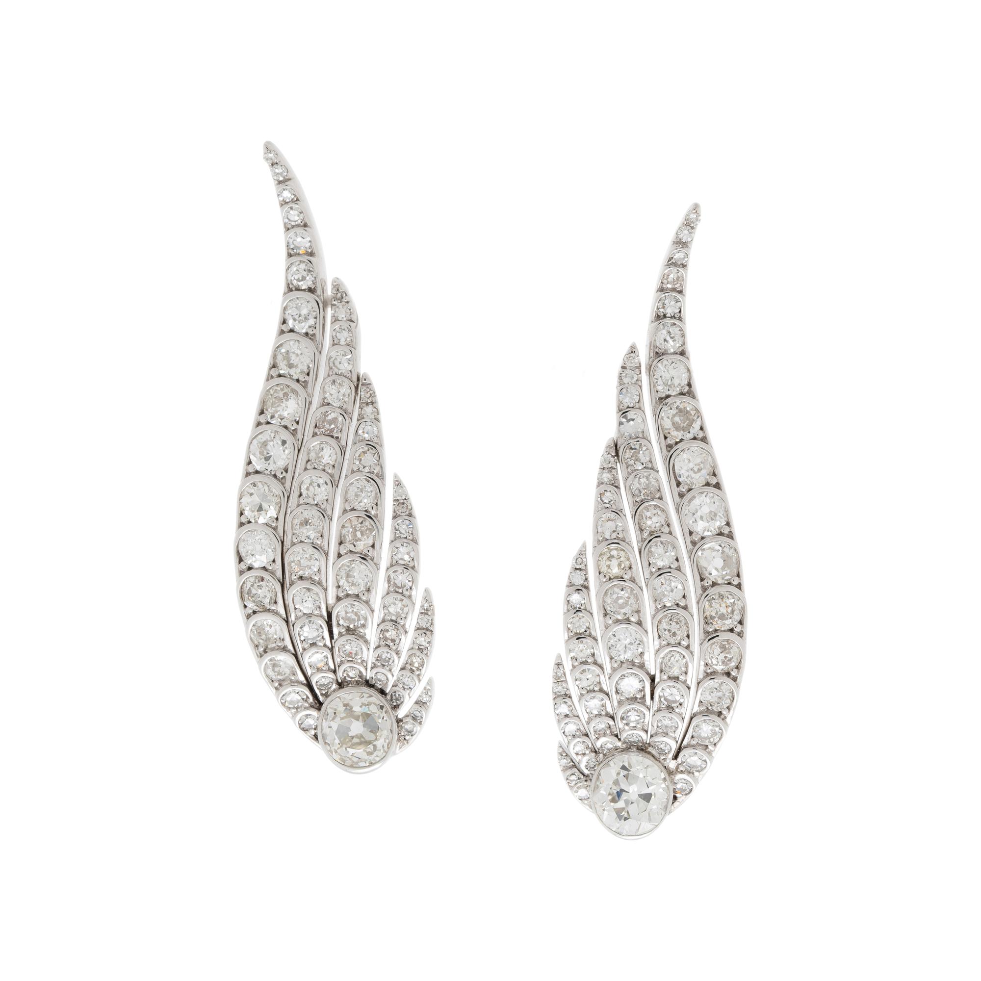 DIAMOND AND WHITE GOLD EARRINGS