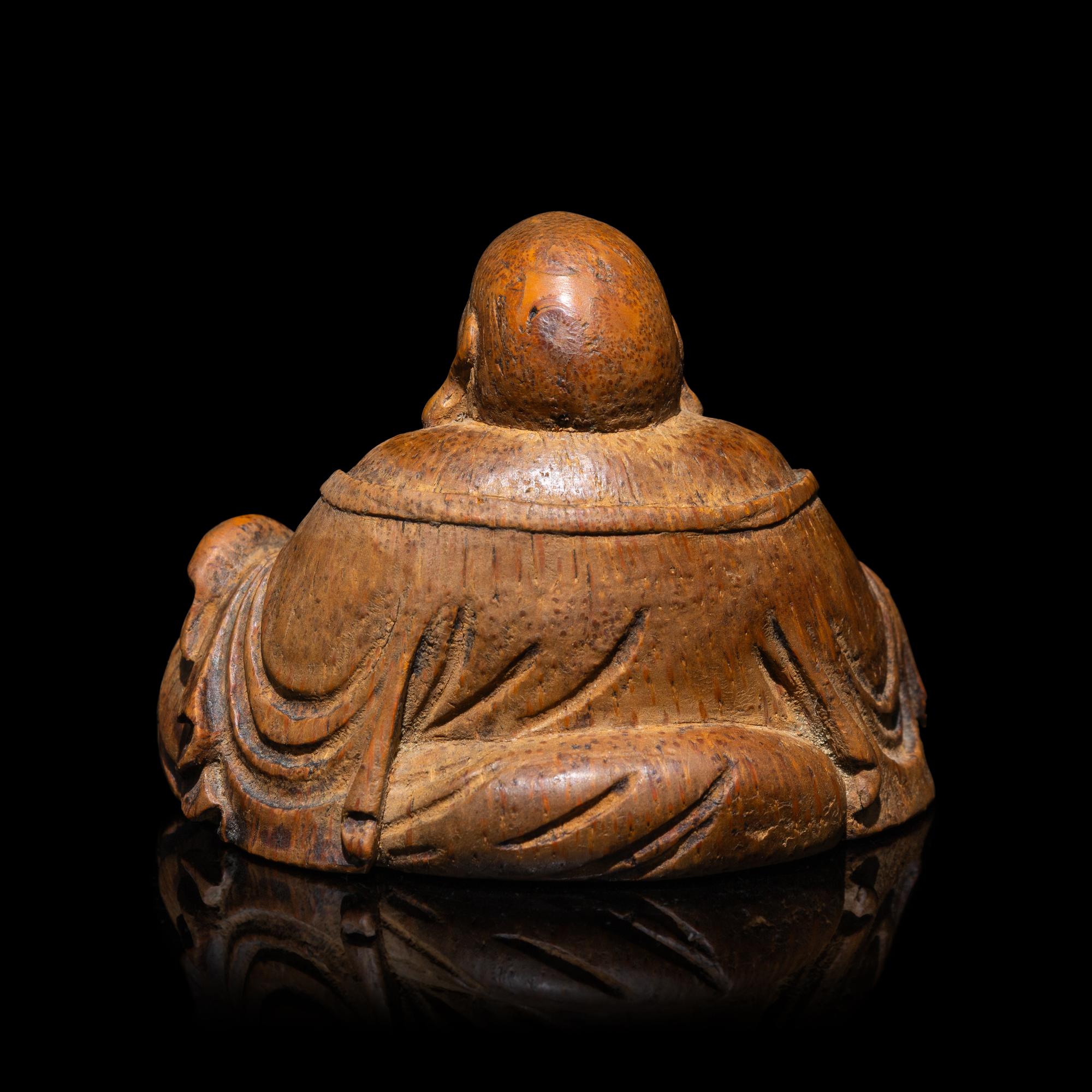 A Chinese Carved Bamboo Figure of Seated Laughing Buddha, Mile , 18th-19th Century 清中期 竹雕彌勒