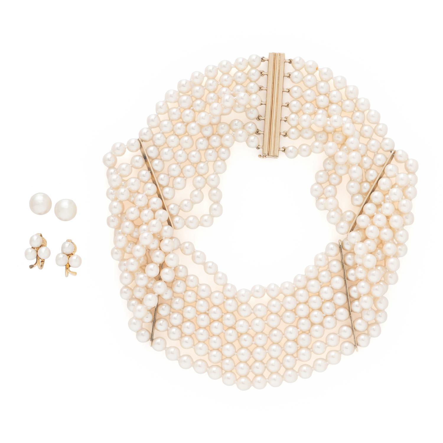 COLLECTION OF CULTURED PEARL AND YELLOW GOLD JEWELRY