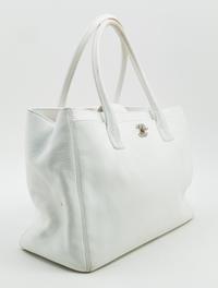 A Chanel White Caviar Tote Bag, 13.3" x 10" x 5.5"; Handle drop: 6.5".